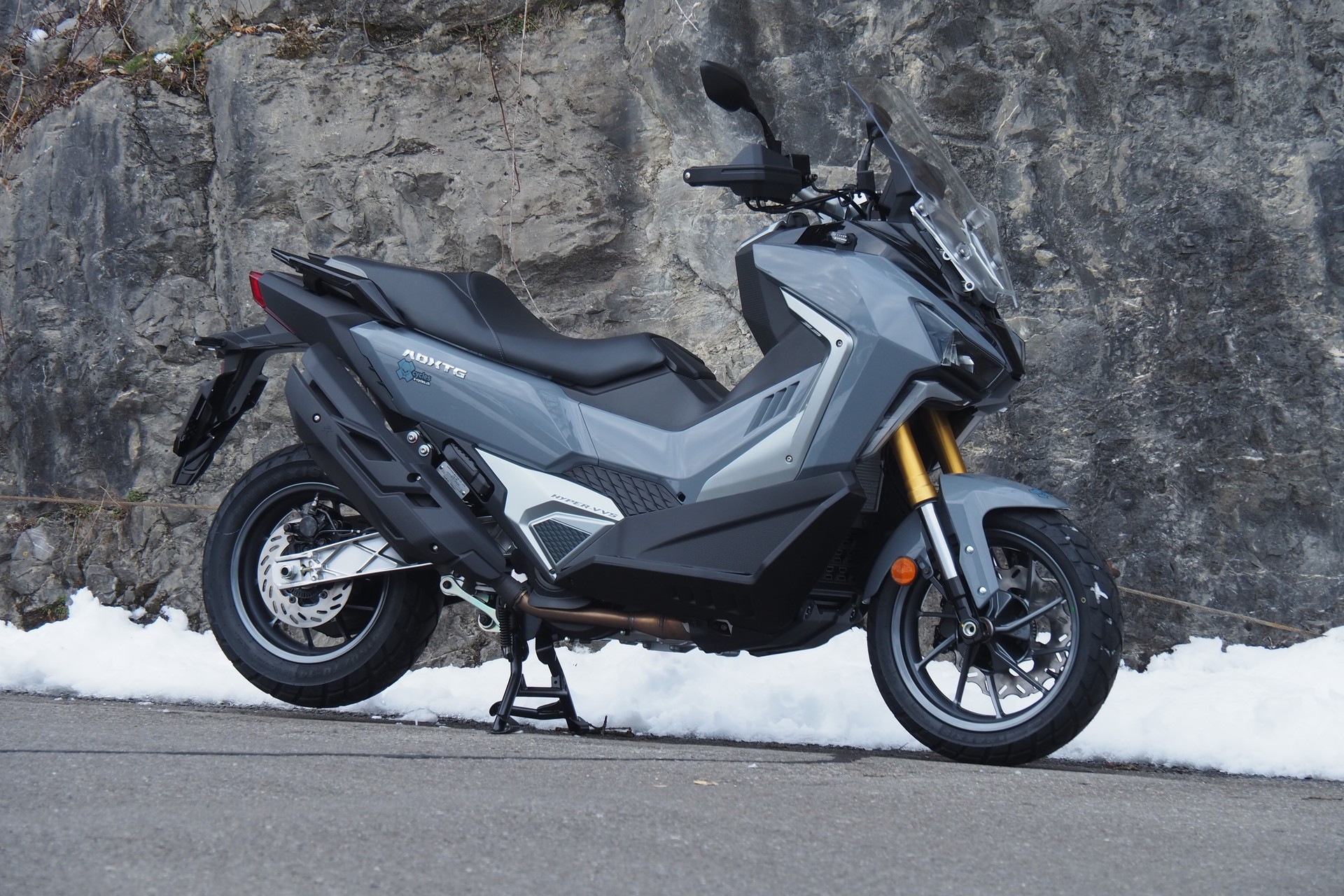 SYM ADX 400-showroom-element-2