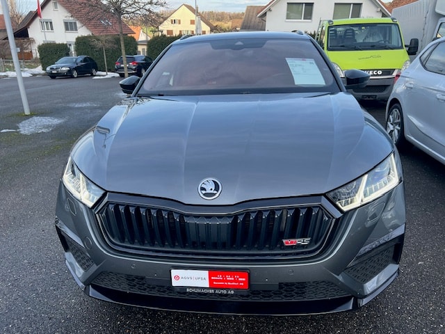SKODA Octavia Combi 2.0 TSI DSG RS-image-1