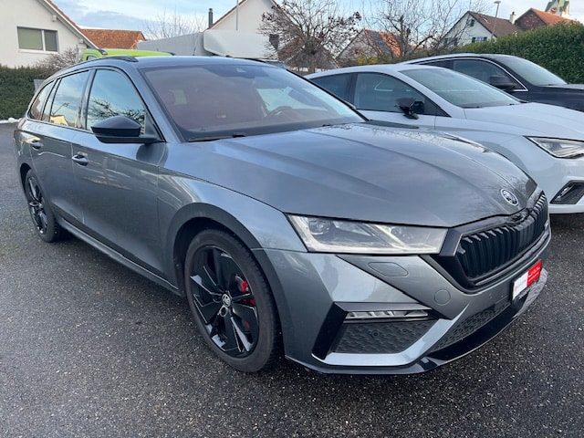 SKODA Octavia Combi 2.0 TSI DSG RS-image-2