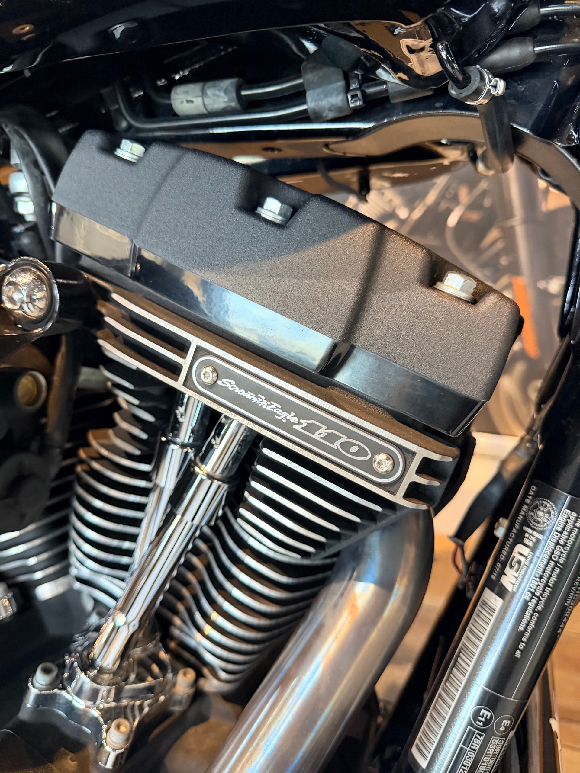 HARLEY-DAVIDSON FXDLS Dyna Low Rider S-image-13