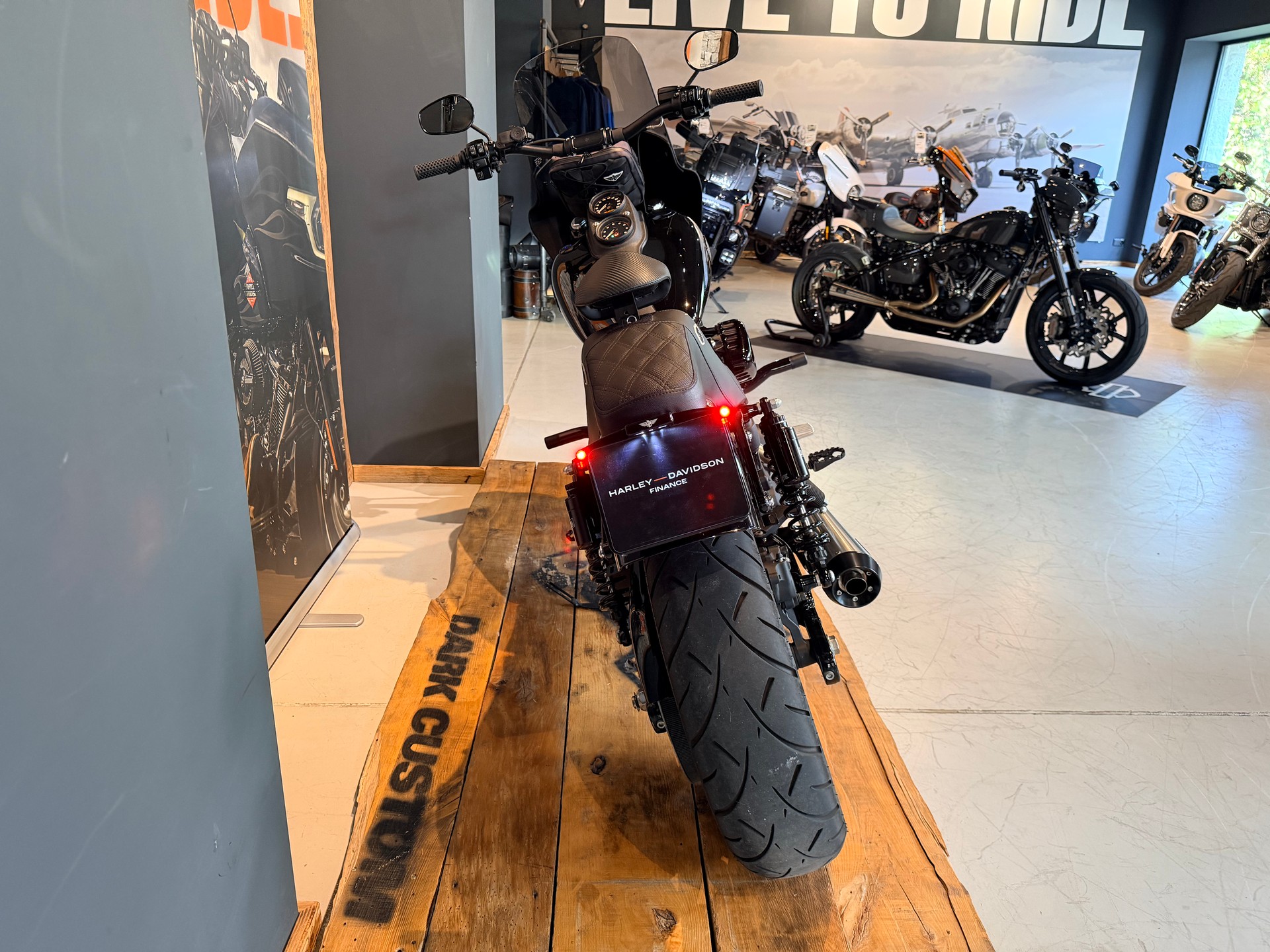 HARLEY-DAVIDSON FXDLS Dyna Low Rider S-image-4