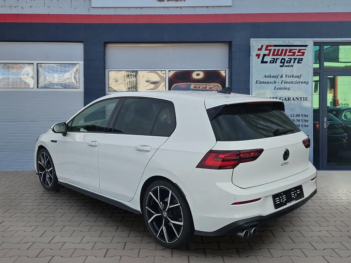 VW Golf 2.0 TDI GTD DSG mit 19" Alu & Rückfahrkamera-image-5