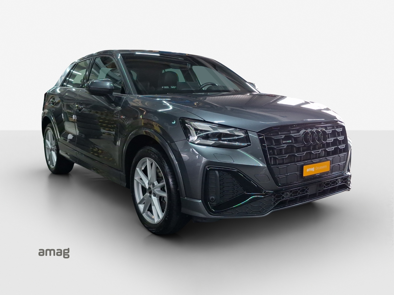 AUDI Q2 40 TFSI S line quattro S-tronic-image-5