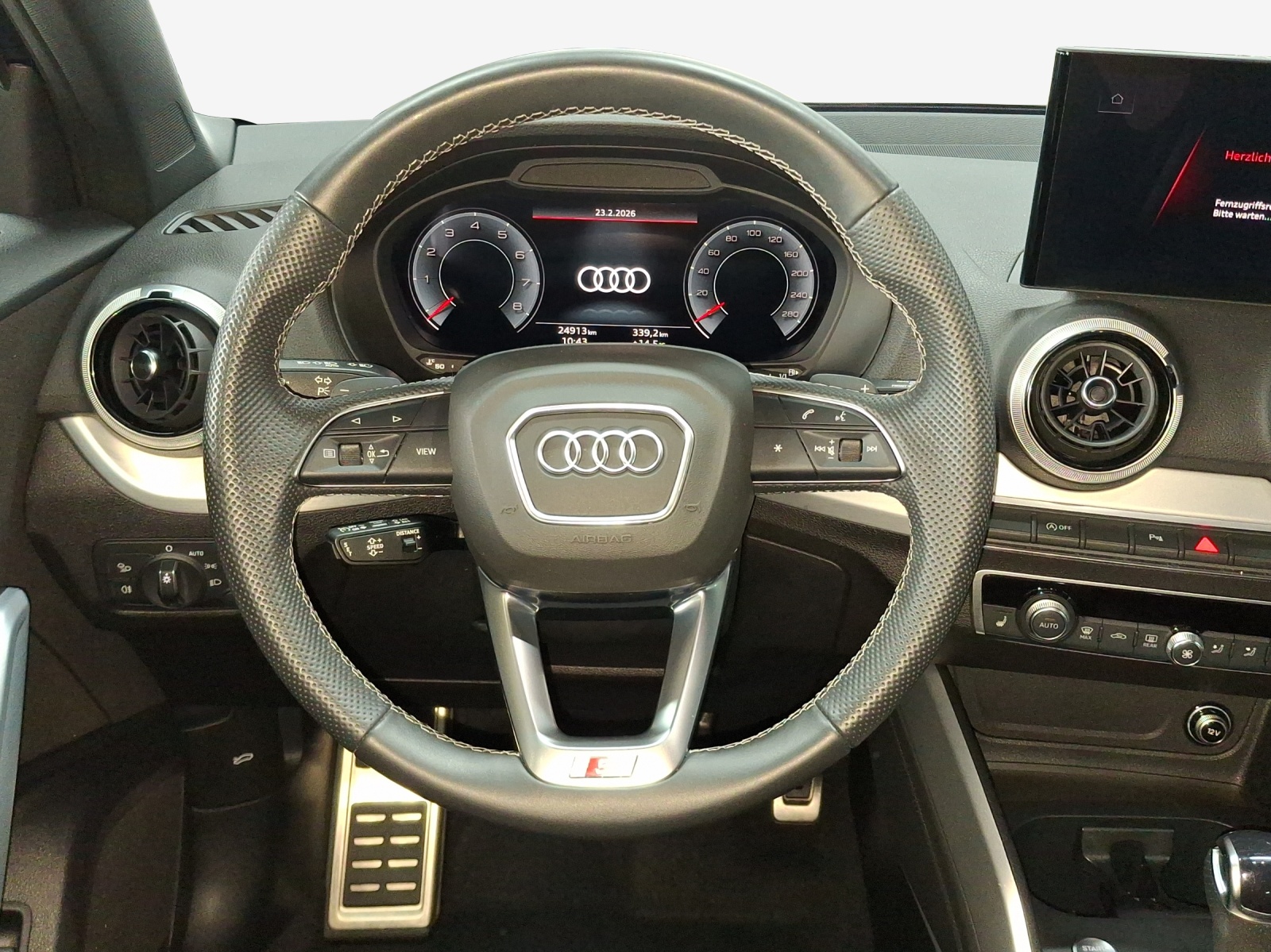 AUDI Q2 40 TFSI S line quattro S-tronic-image-9