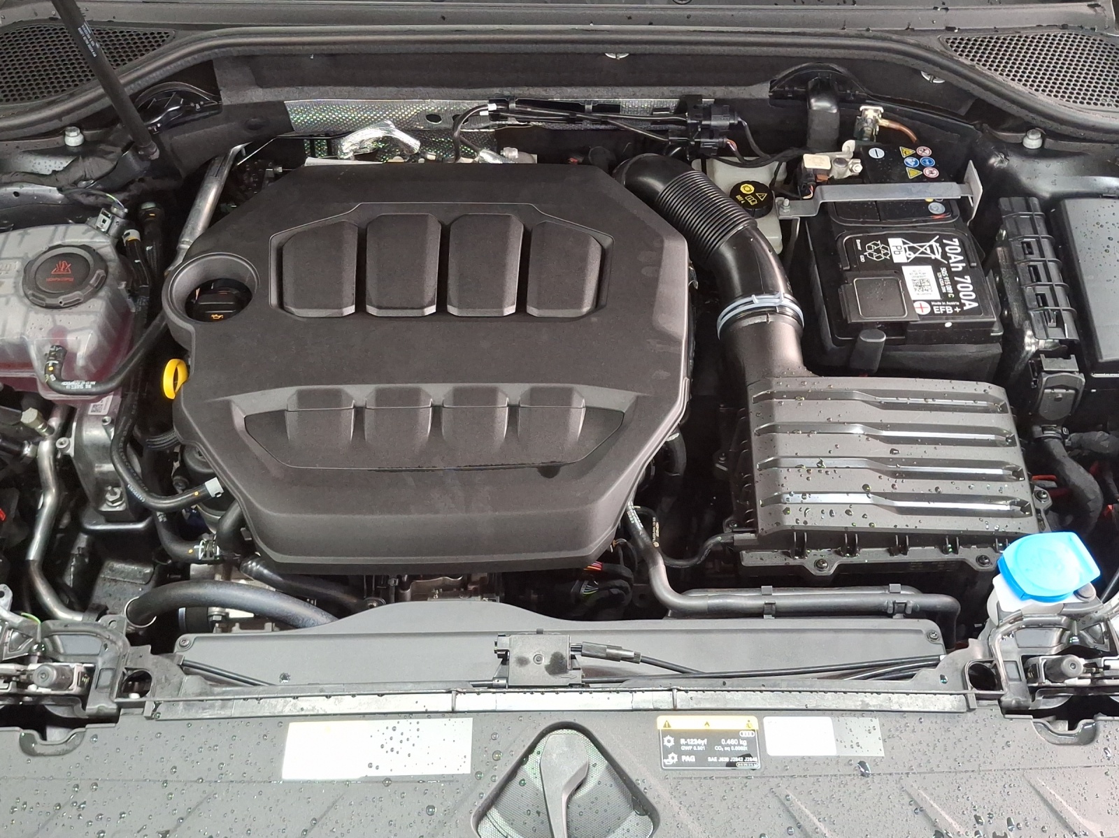 AUDI Q2 40 TFSI S line quattro S-tronic-image-13