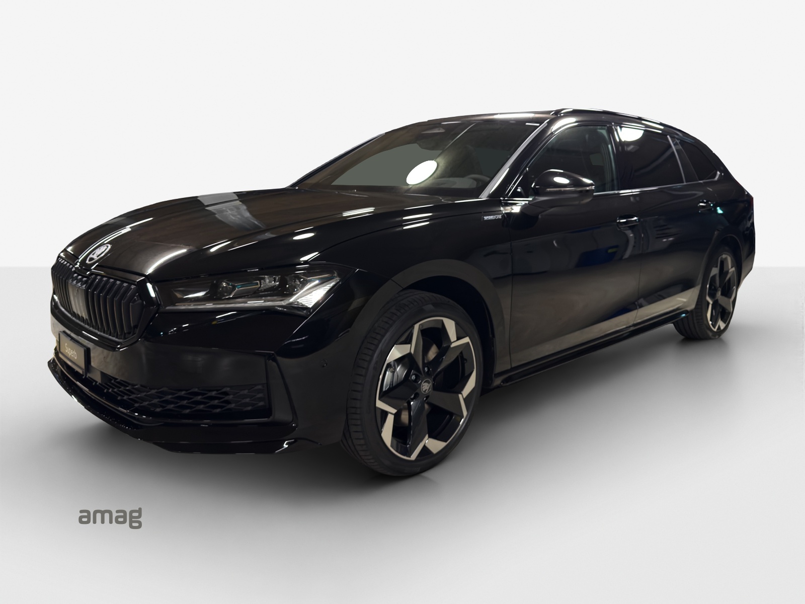 SKODA Superb Combi 2.0 TSI Sportline 4x4 DSG-image-0