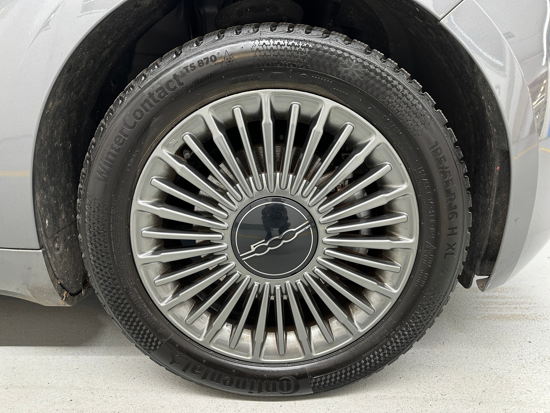 FIAT 500 electric 87 kW Icon-image-6