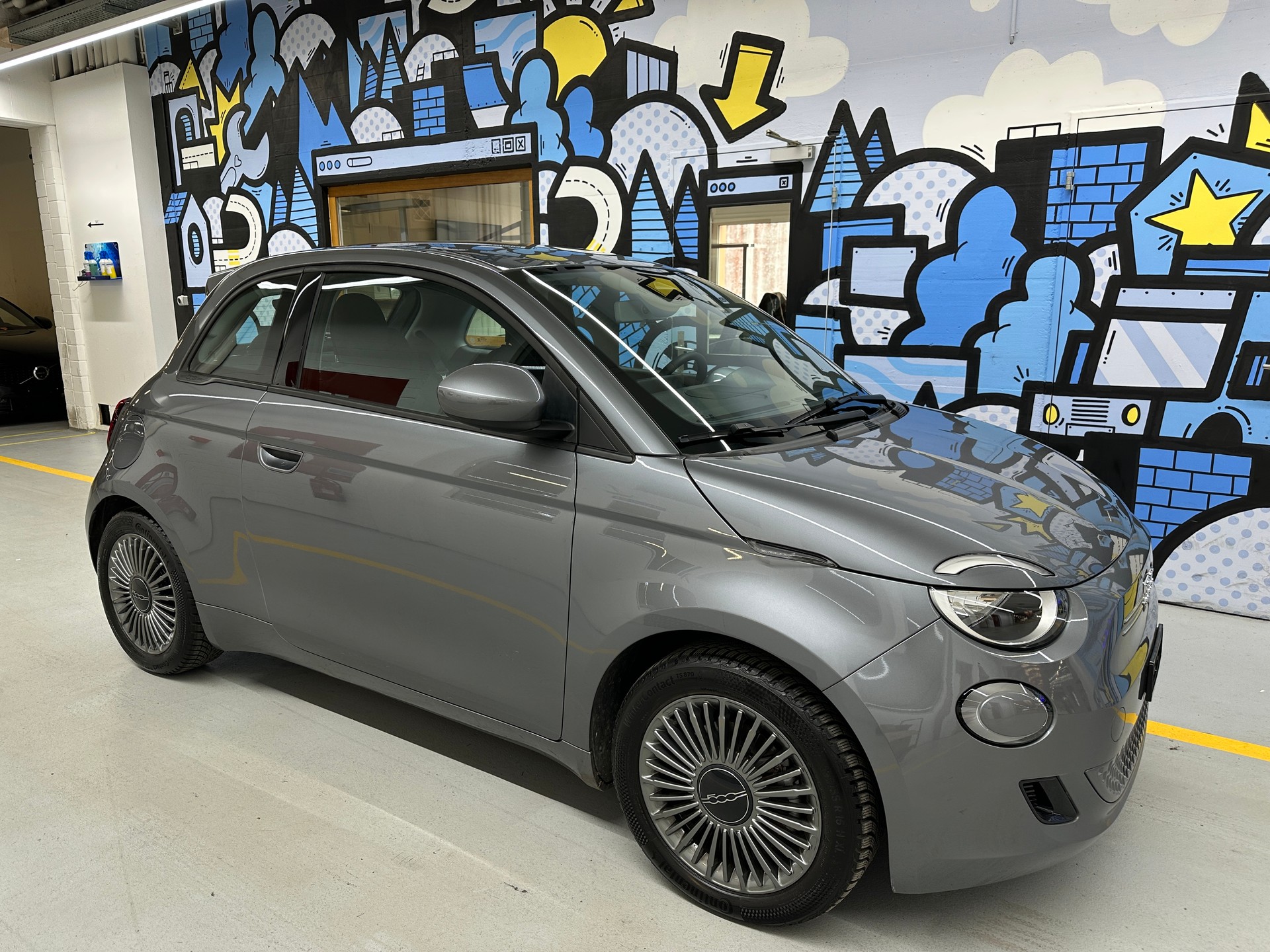 FIAT 500 electric 87 kW Icon-image-0