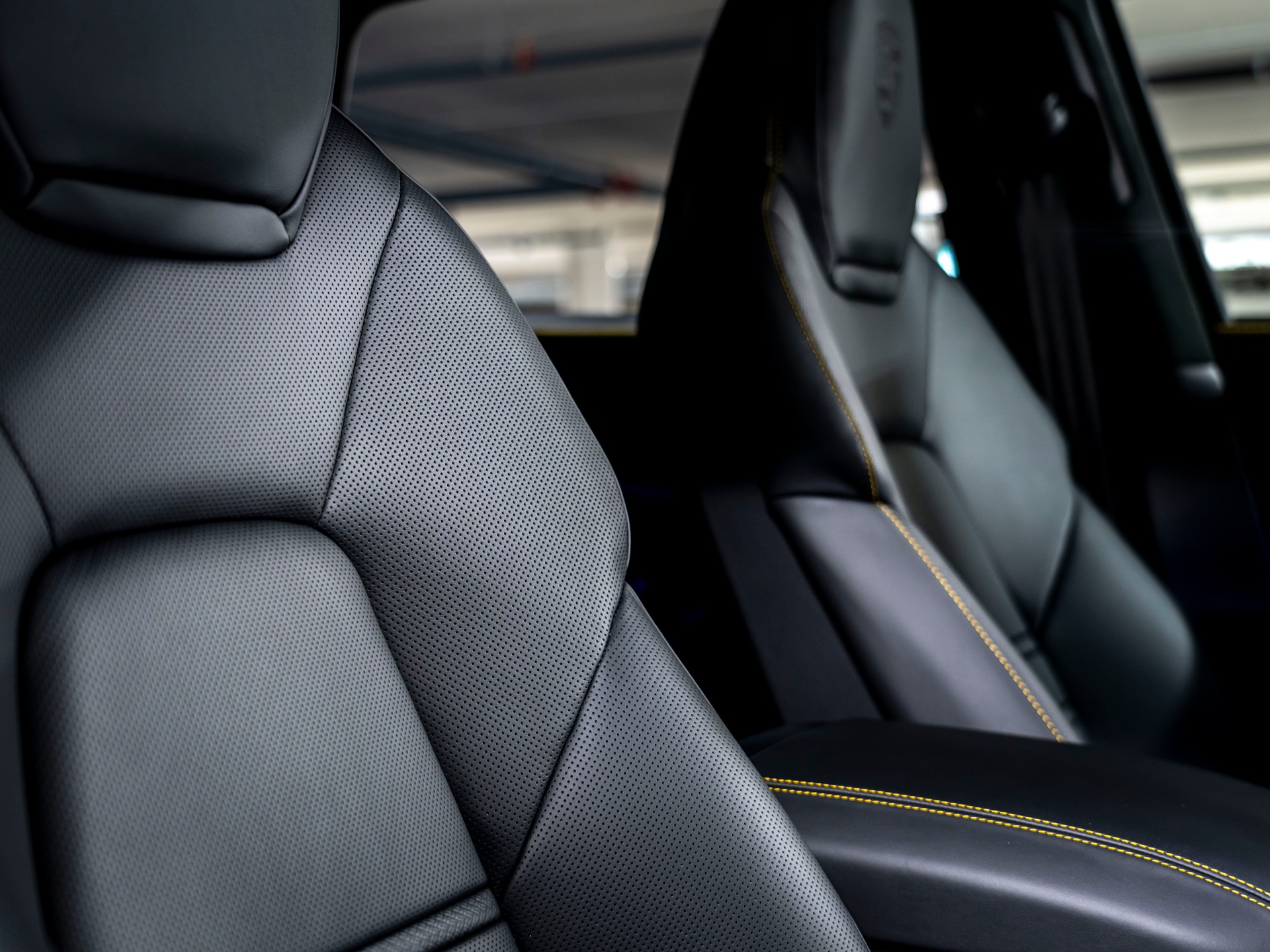 PORSCHE Cayenne GTS Tiptronic-image-20
