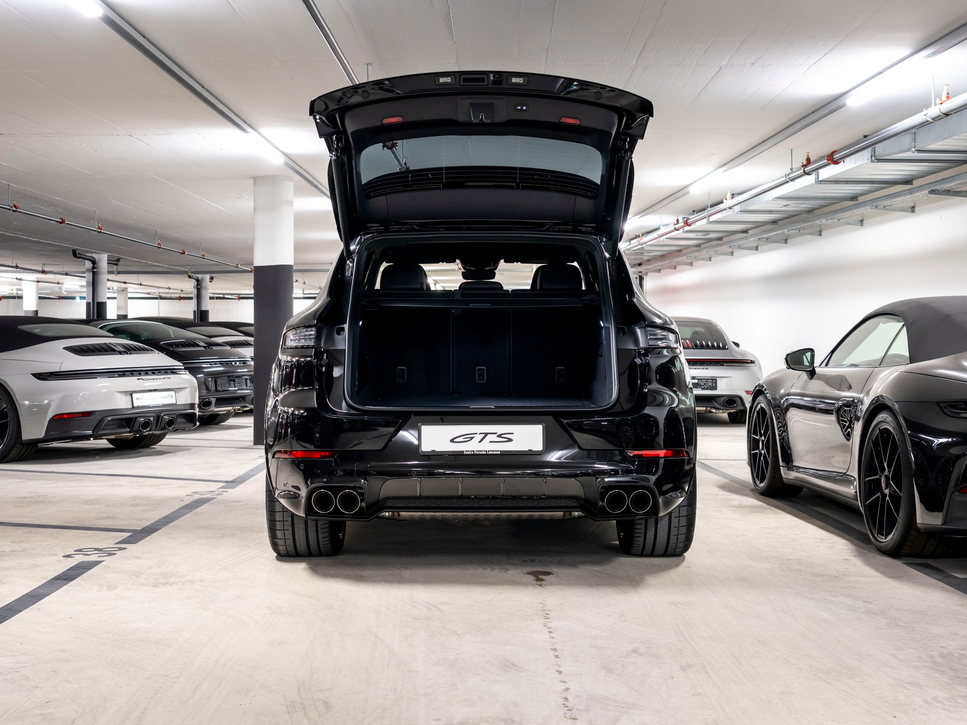 PORSCHE Cayenne GTS Tiptronic-image-7