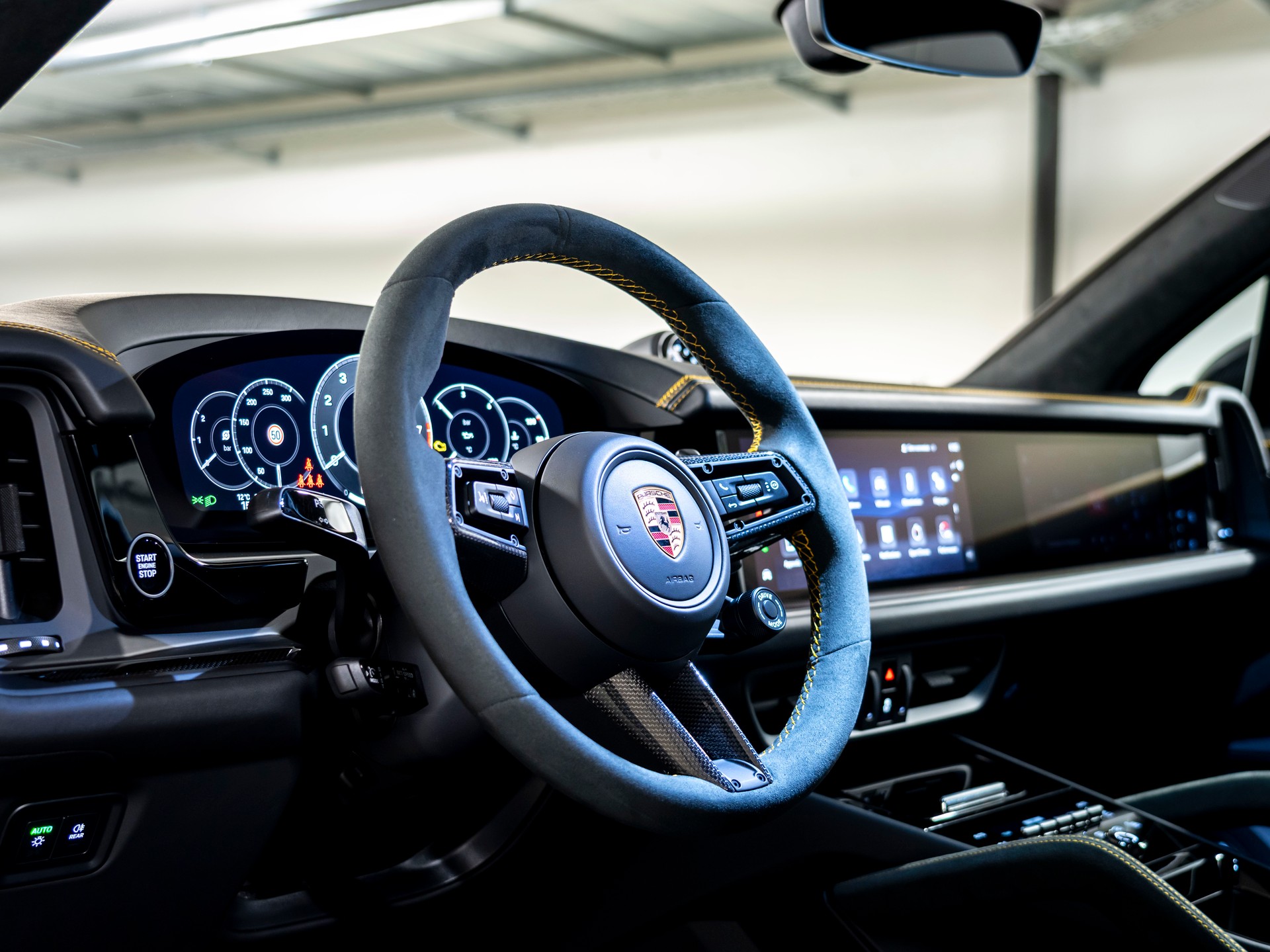 PORSCHE Cayenne GTS Tiptronic-image-23