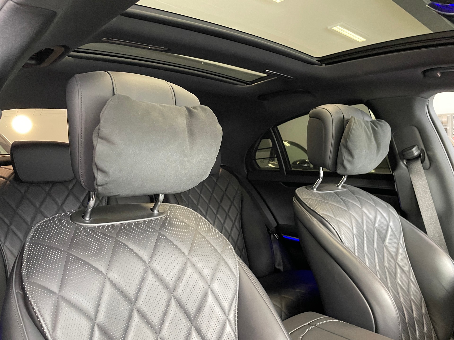 MERCEDES-BENZ S 400 d 4Matic AMG Line 9G-Tronic-image-29
