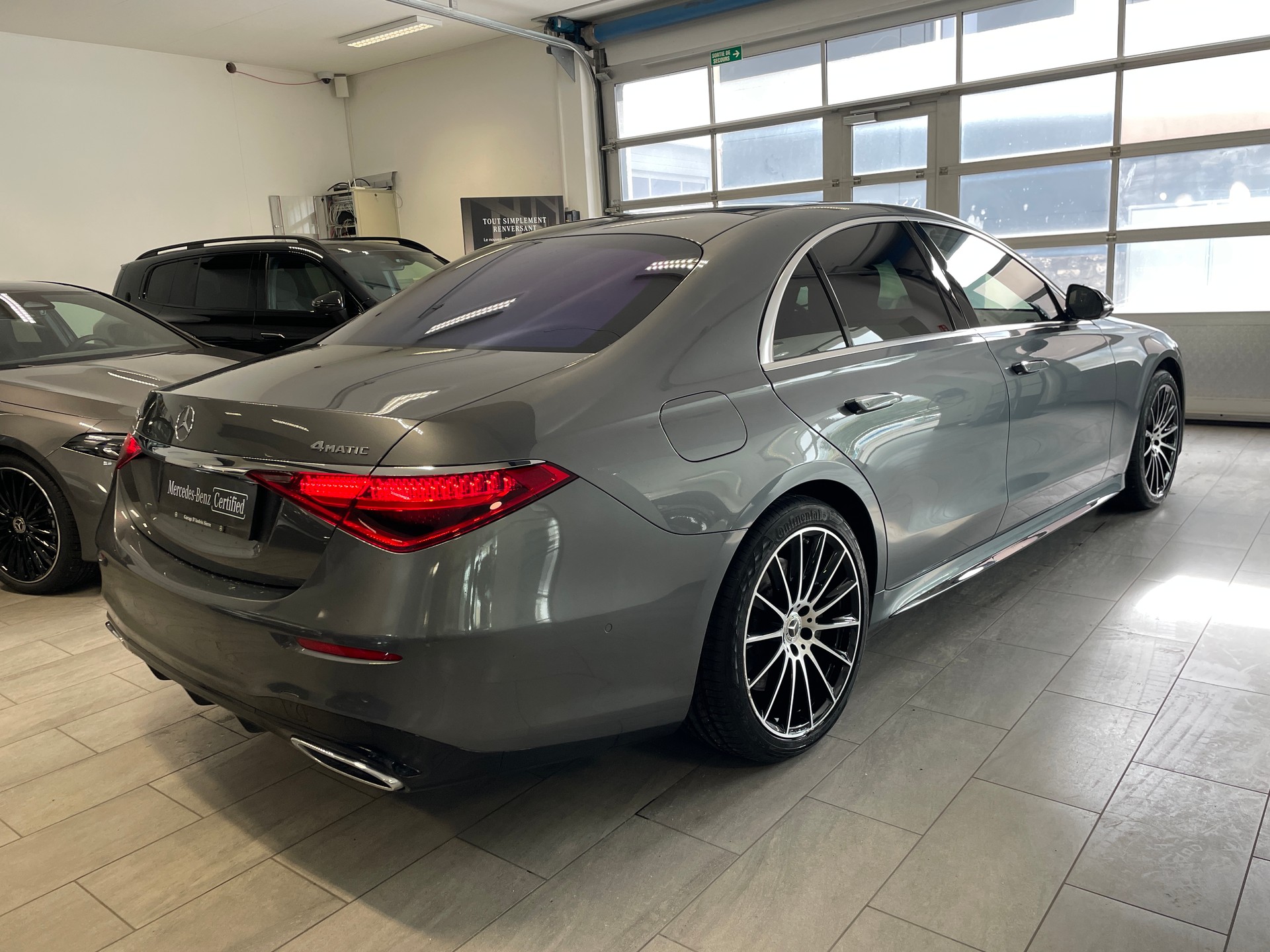 MERCEDES-BENZ S 400 d 4Matic AMG Line 9G-Tronic-image-5