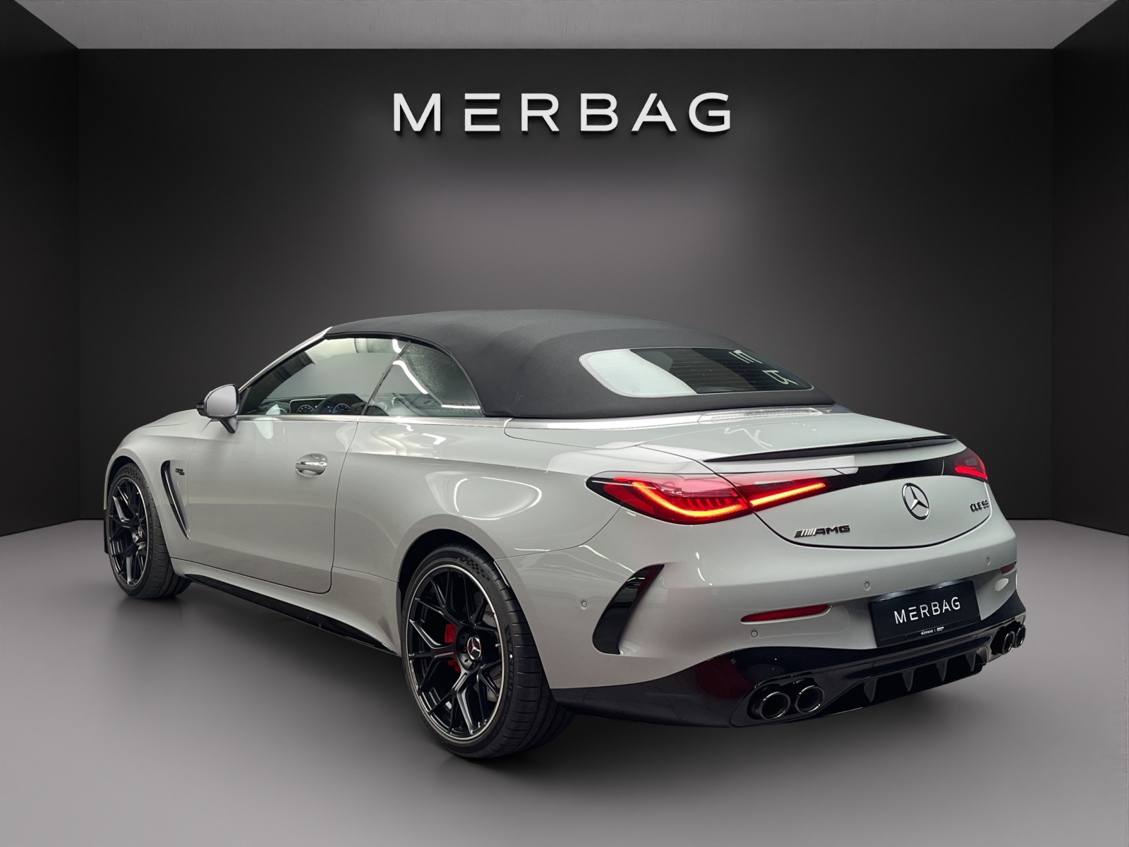 MERCEDES-BENZ CLE AMG 53 Cabrio 4Matic+-image-7