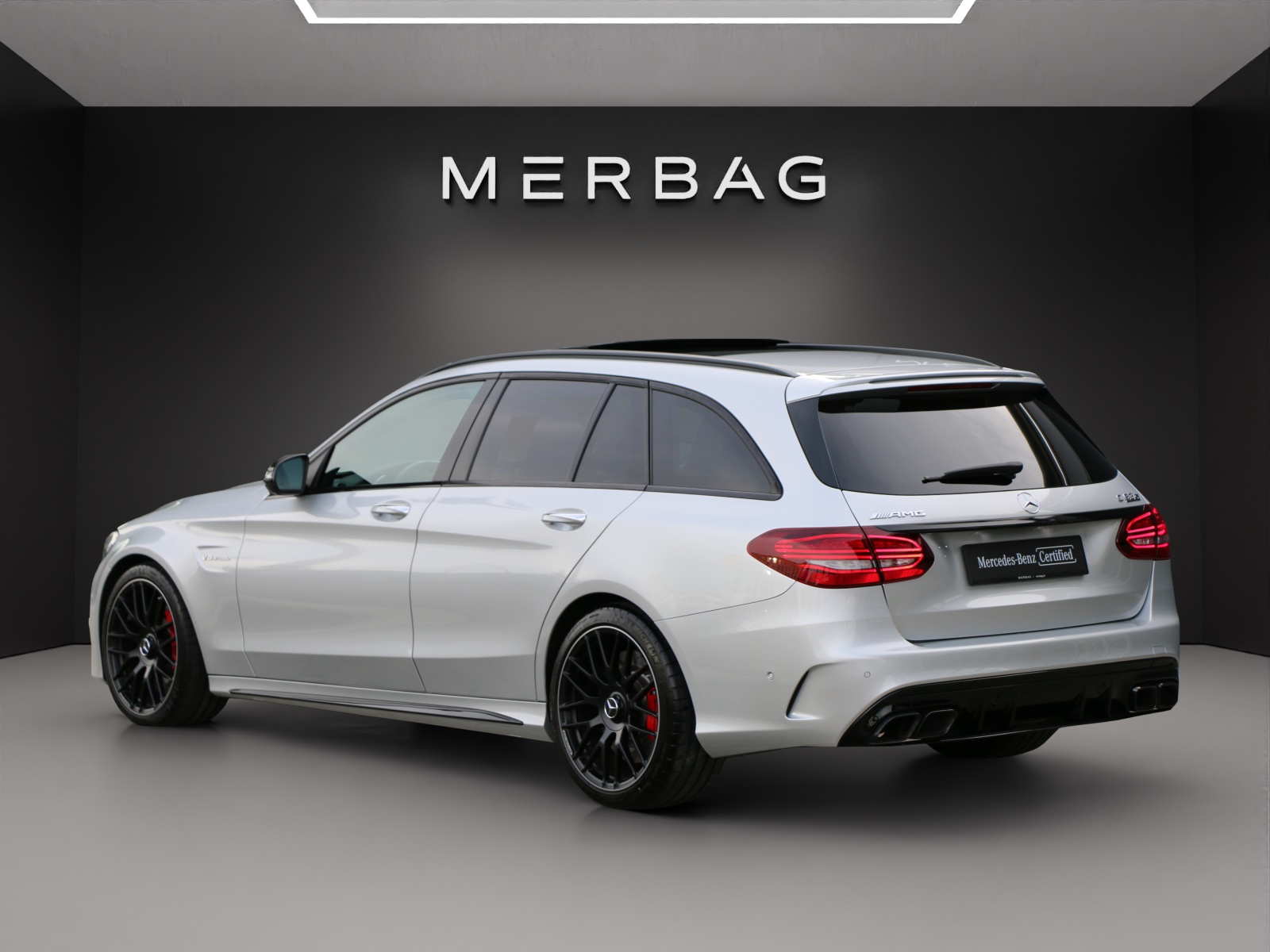 MERCEDES-BENZ C 63 S AMG-image-2