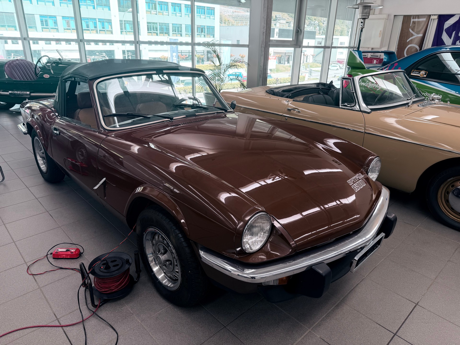 TRIUMPH Spitfire-image-1