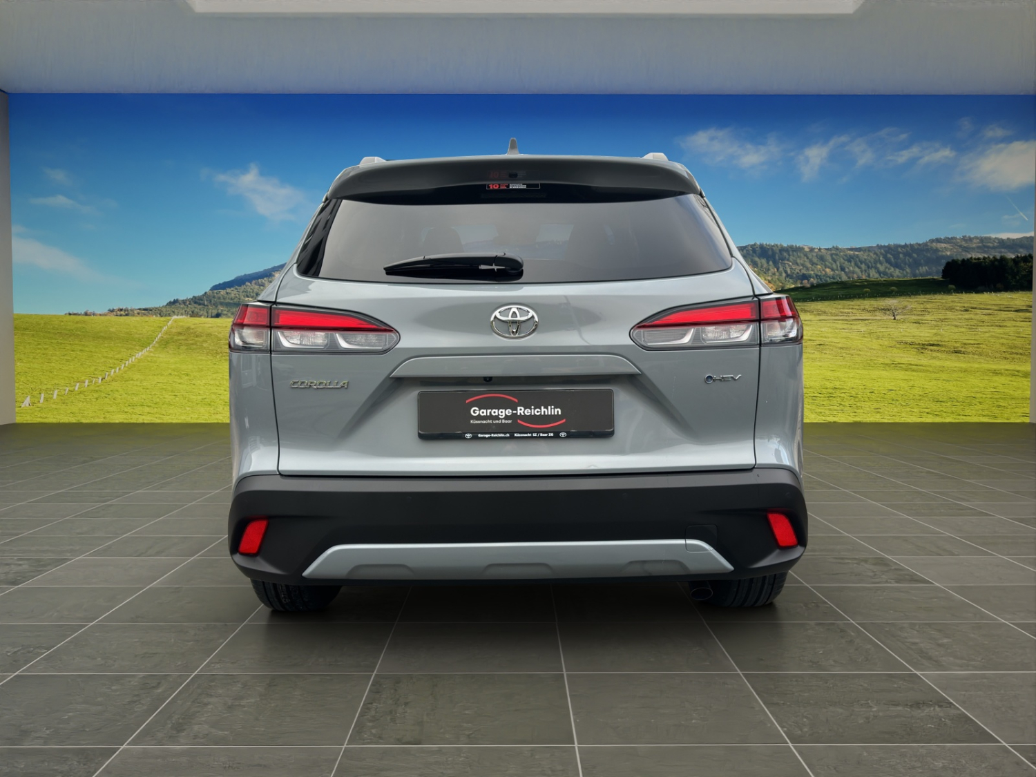 TOYOTA Corolla Cross 2.0 HSD Trend AWD-i-image-3