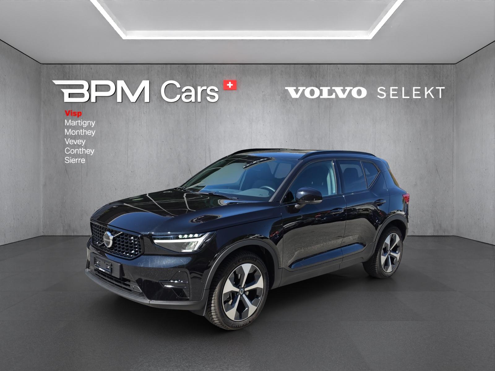 Photo VOLVO XC40 XC40 B4 Benzin Mild Hybrid Plus Dark DCT