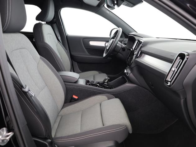 Image VOLVO XC40 XC40 B4 Benzin Mild Hybrid Plus Dark DCT