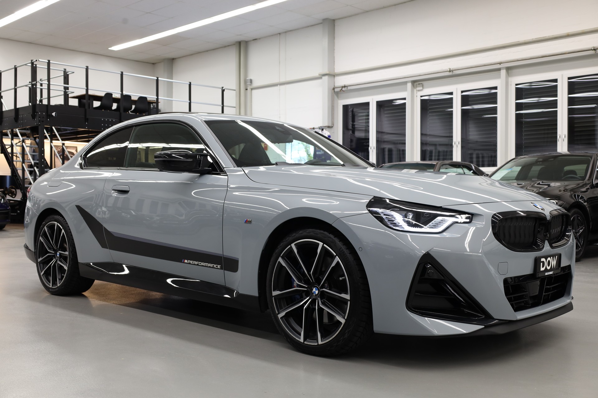 BMW M240i xDrive Coupé-image-1