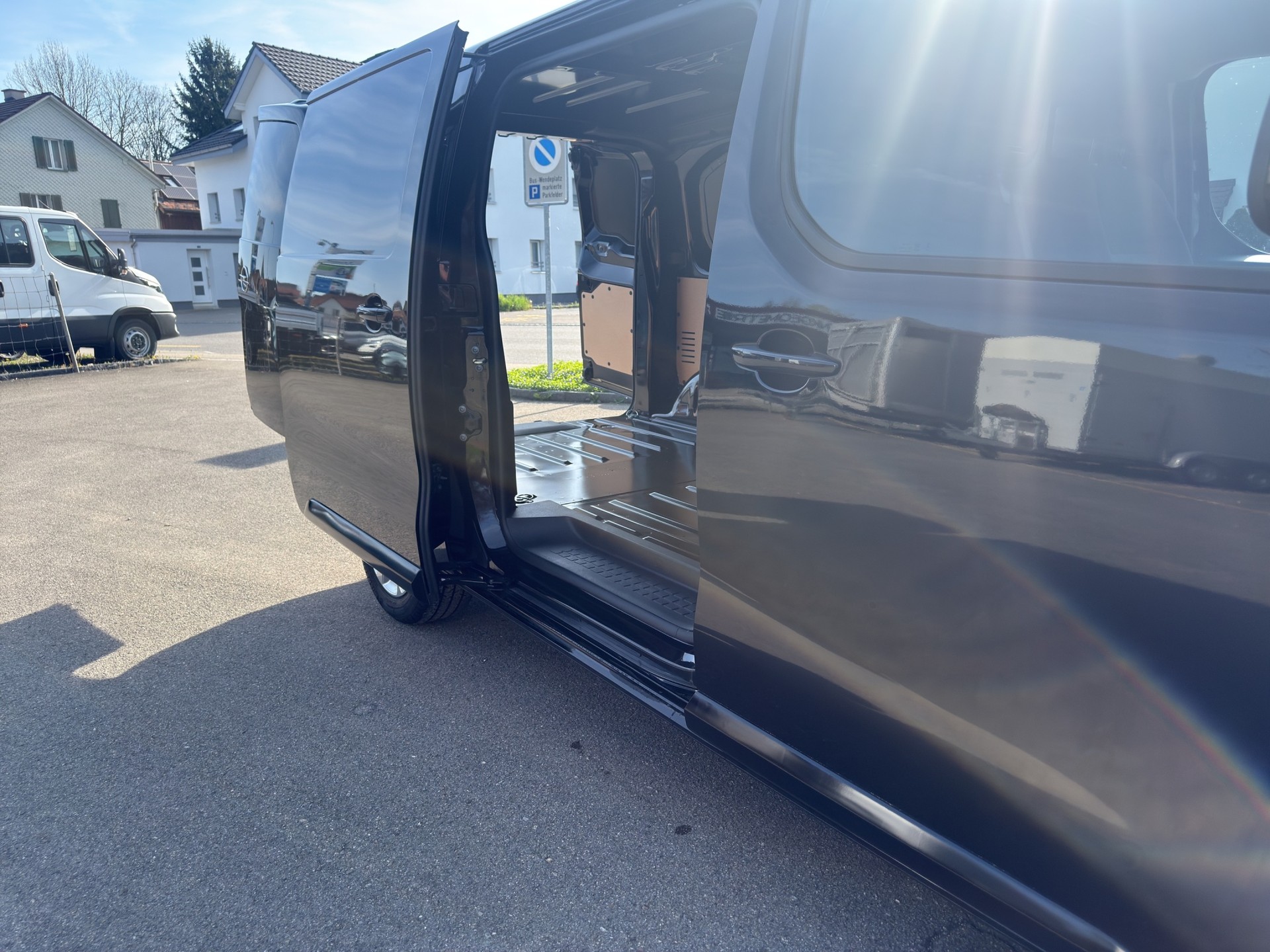 OPEL Vivaro Cargo 2.0 CDTI s/s DK M-image-11