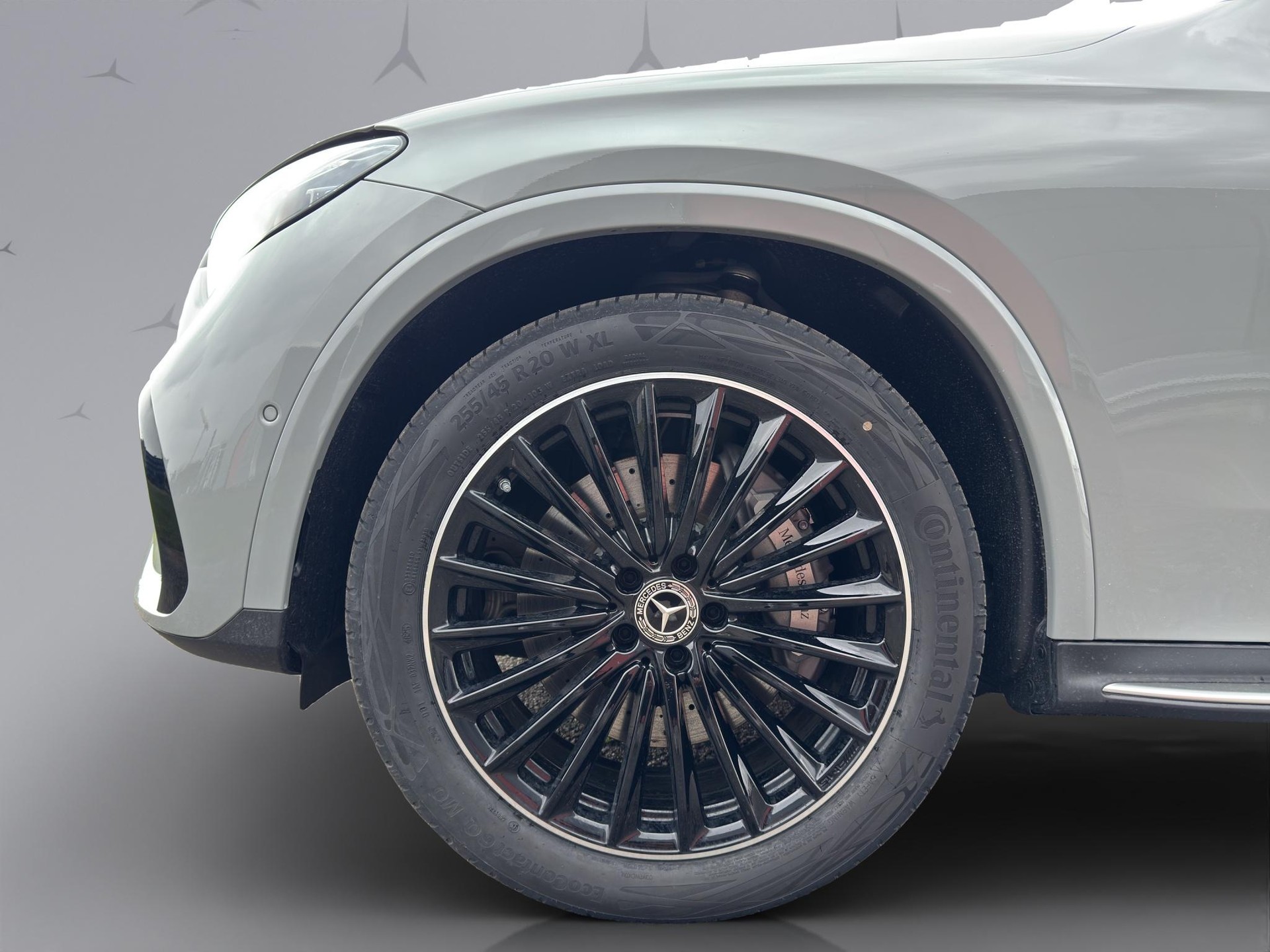 MERCEDES-BENZ GLC 220 d AMG Line 4matic-image-2