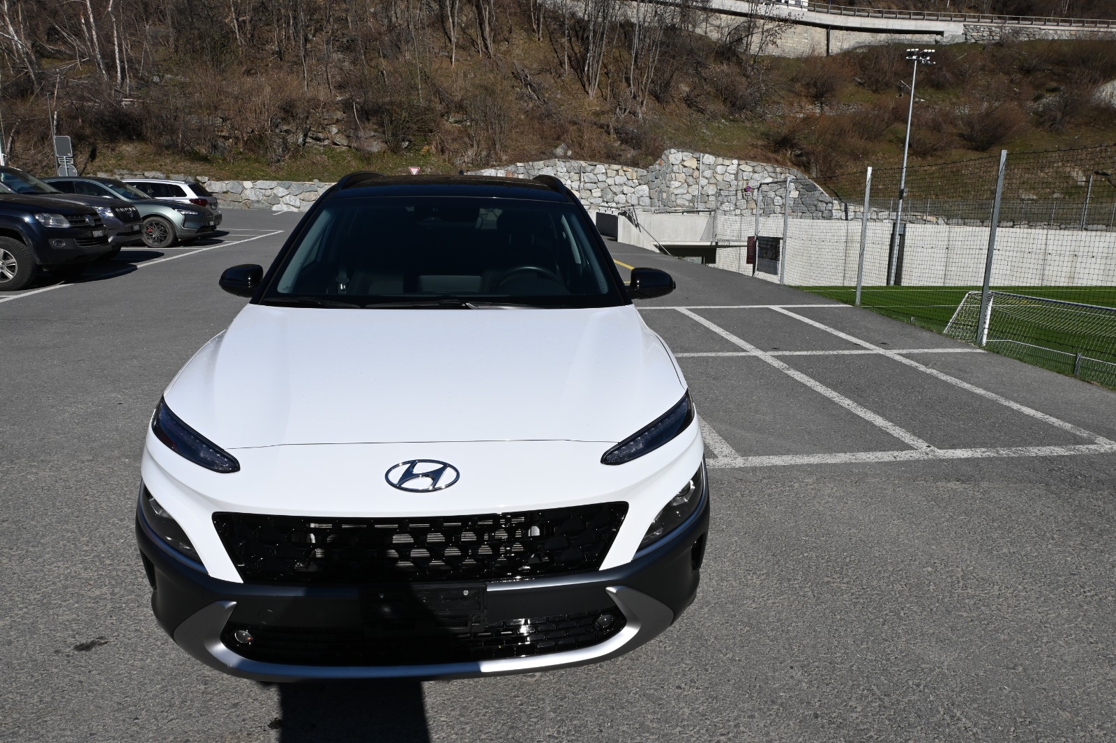HYUNDAI Kona 1.6 T-GDi Amplia 4WD DCT-image-1