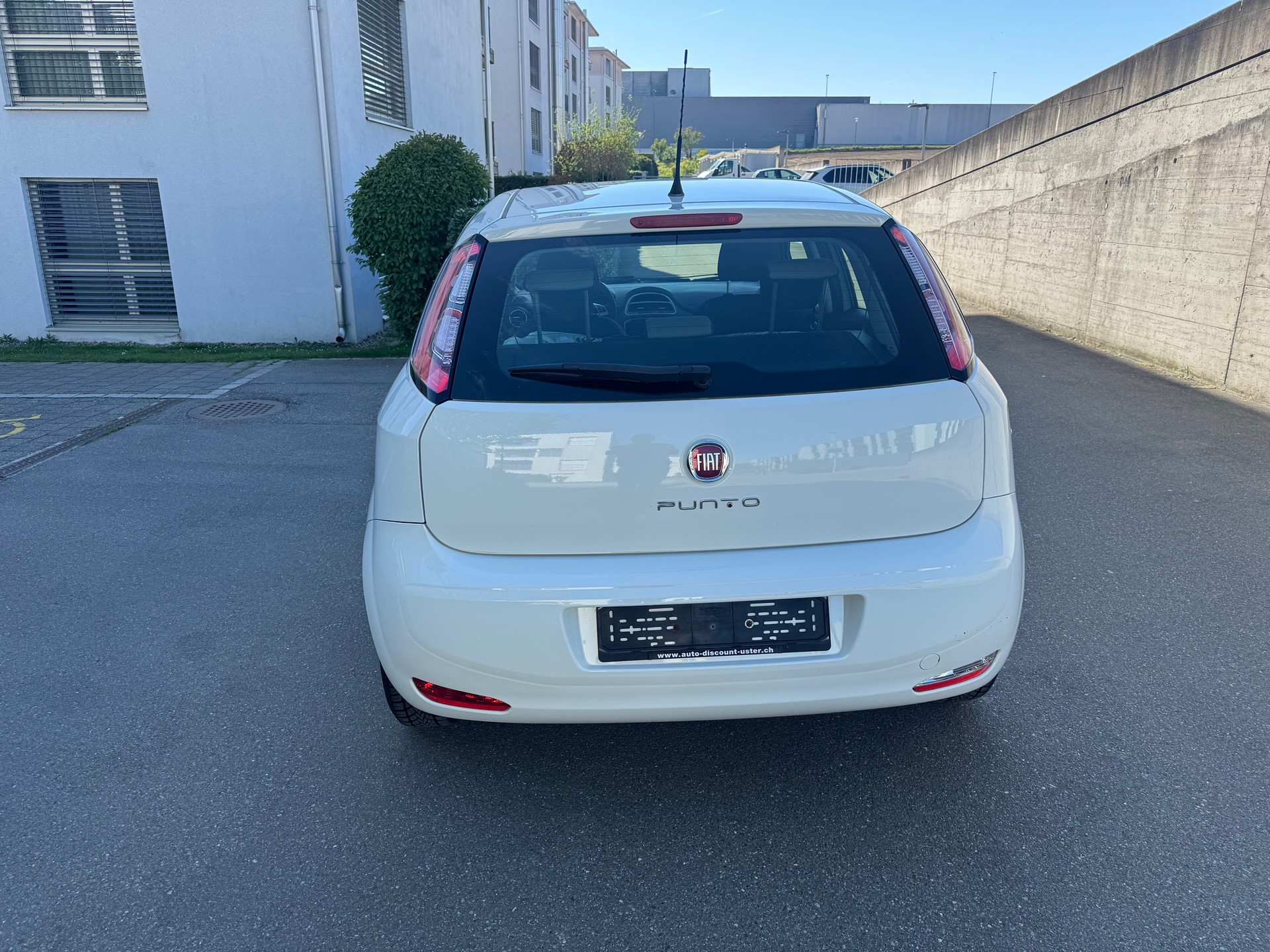 FIAT Punto 1.4 Pop Star-image-3