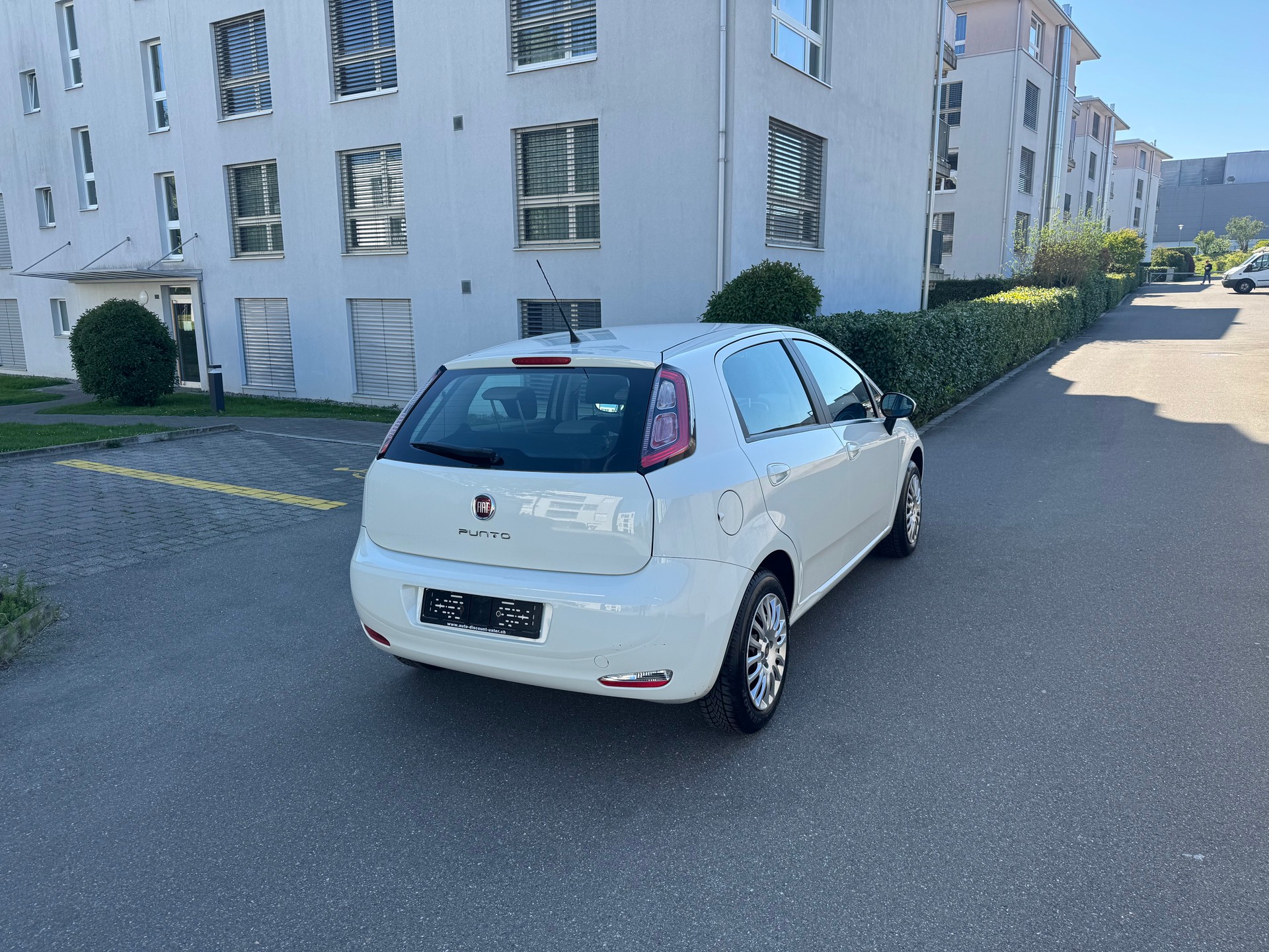 FIAT Punto 1.4 Pop Star-image-4