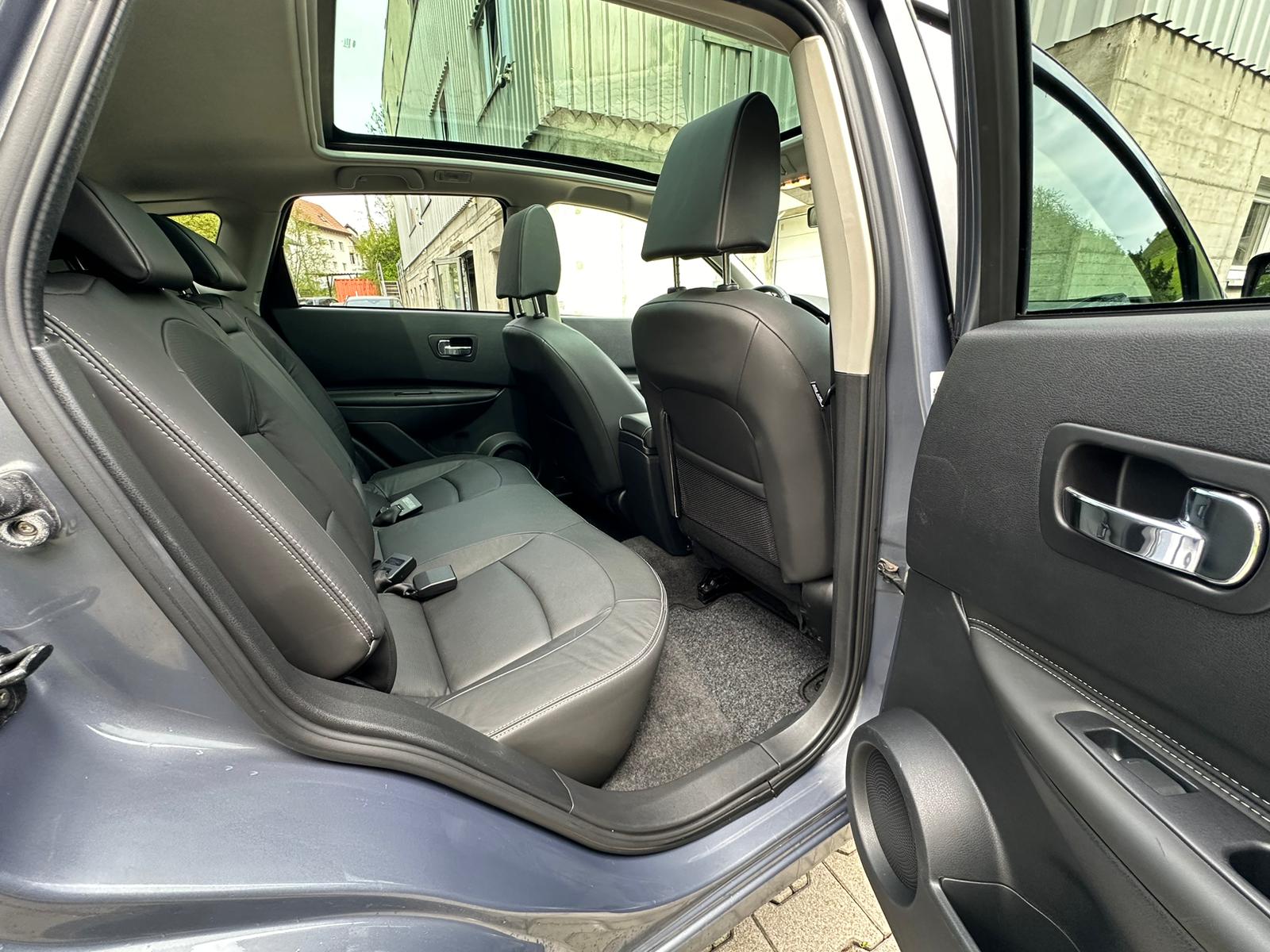 NISSAN Qashqai 2.0 4WD tekna XTronic CVT-image-13