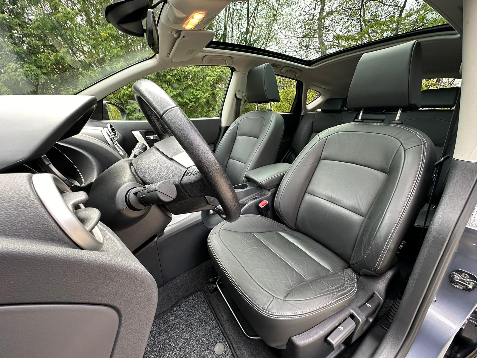NISSAN Qashqai 2.0 4WD tekna XTronic CVT-image-9