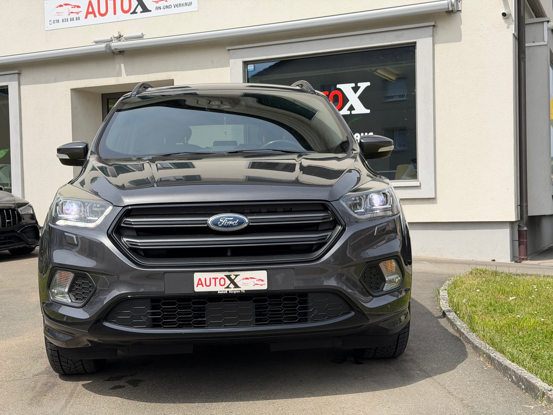 FORD Kuga 2.0 TDCi ST Line High 4WD PowerShift-image-2