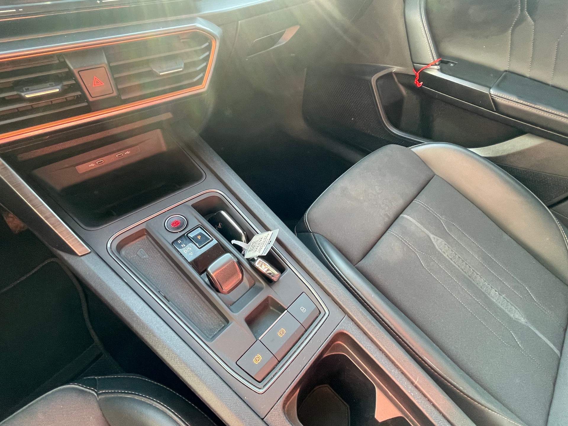 CUPRA Formentor 1.5 TSI DSG-image-11