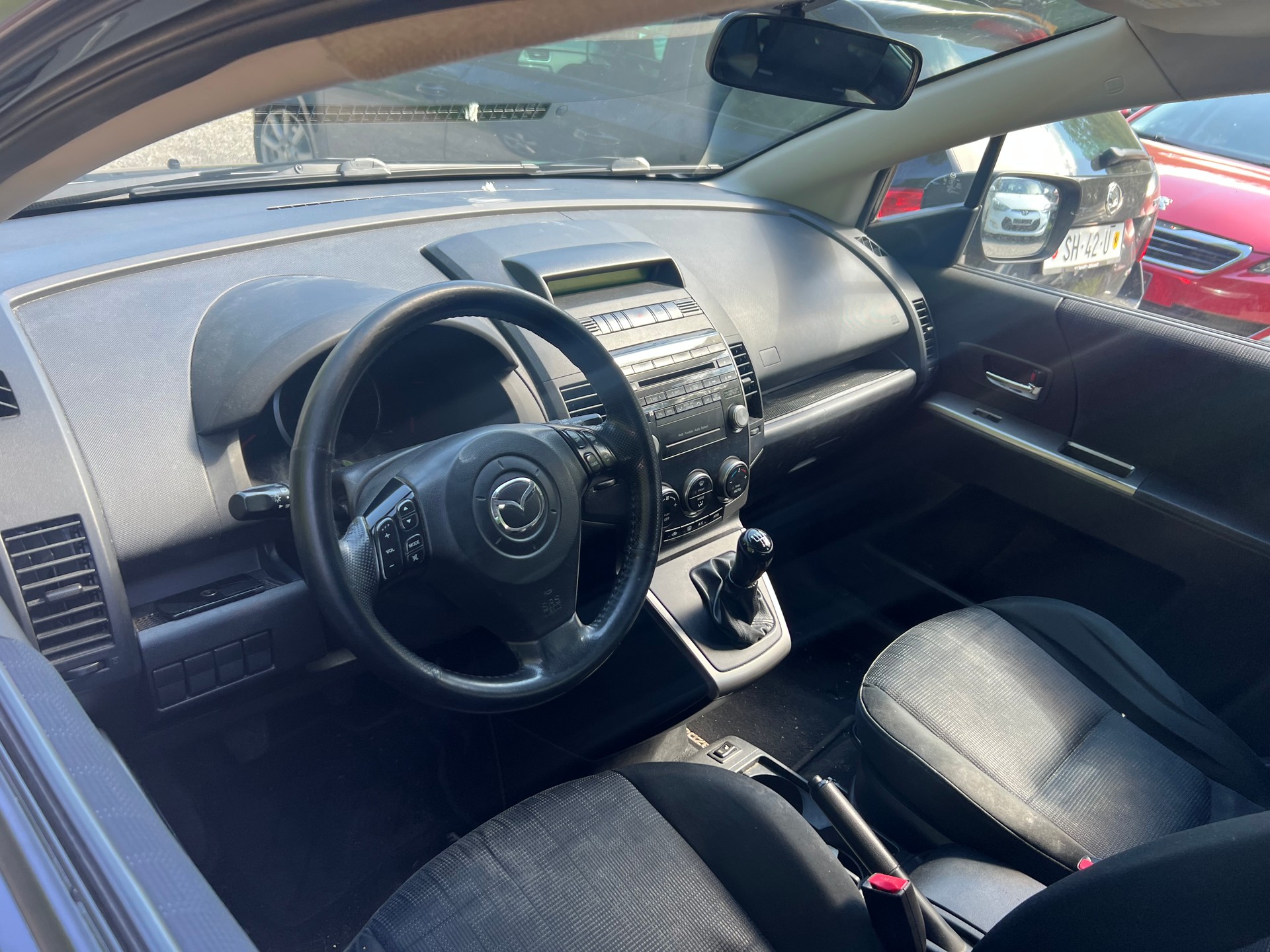 MAZDA 5 2.0 16V Confort-image-8