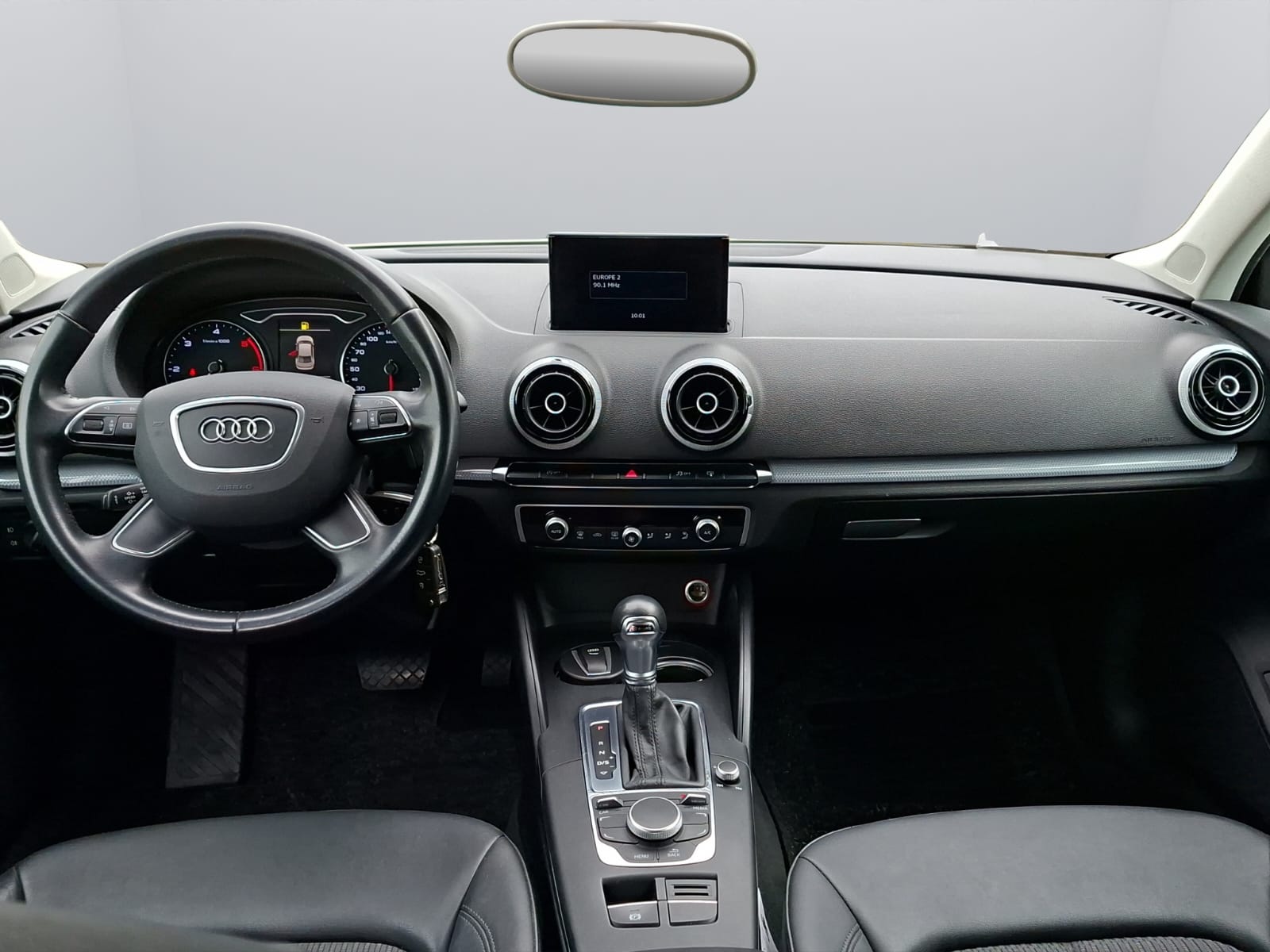 AUDI A3 Sportback 1.6 TDI Ambition S-tronic ** Service & Expertise du jour ** Frish Service & MFK ** Rabais plaques % **-image-9