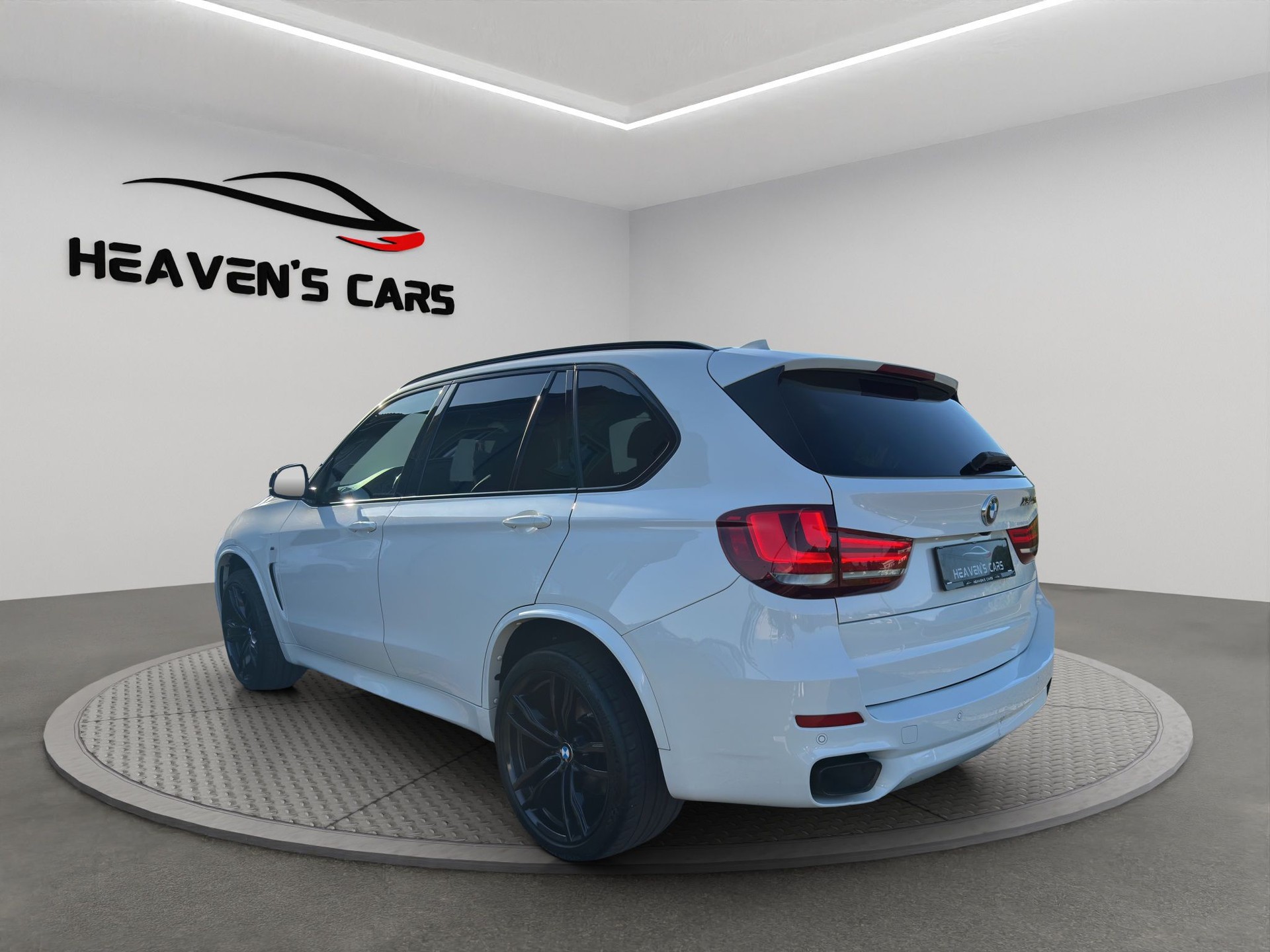 BMW X5 xDrive M50d Steptronic-image-3