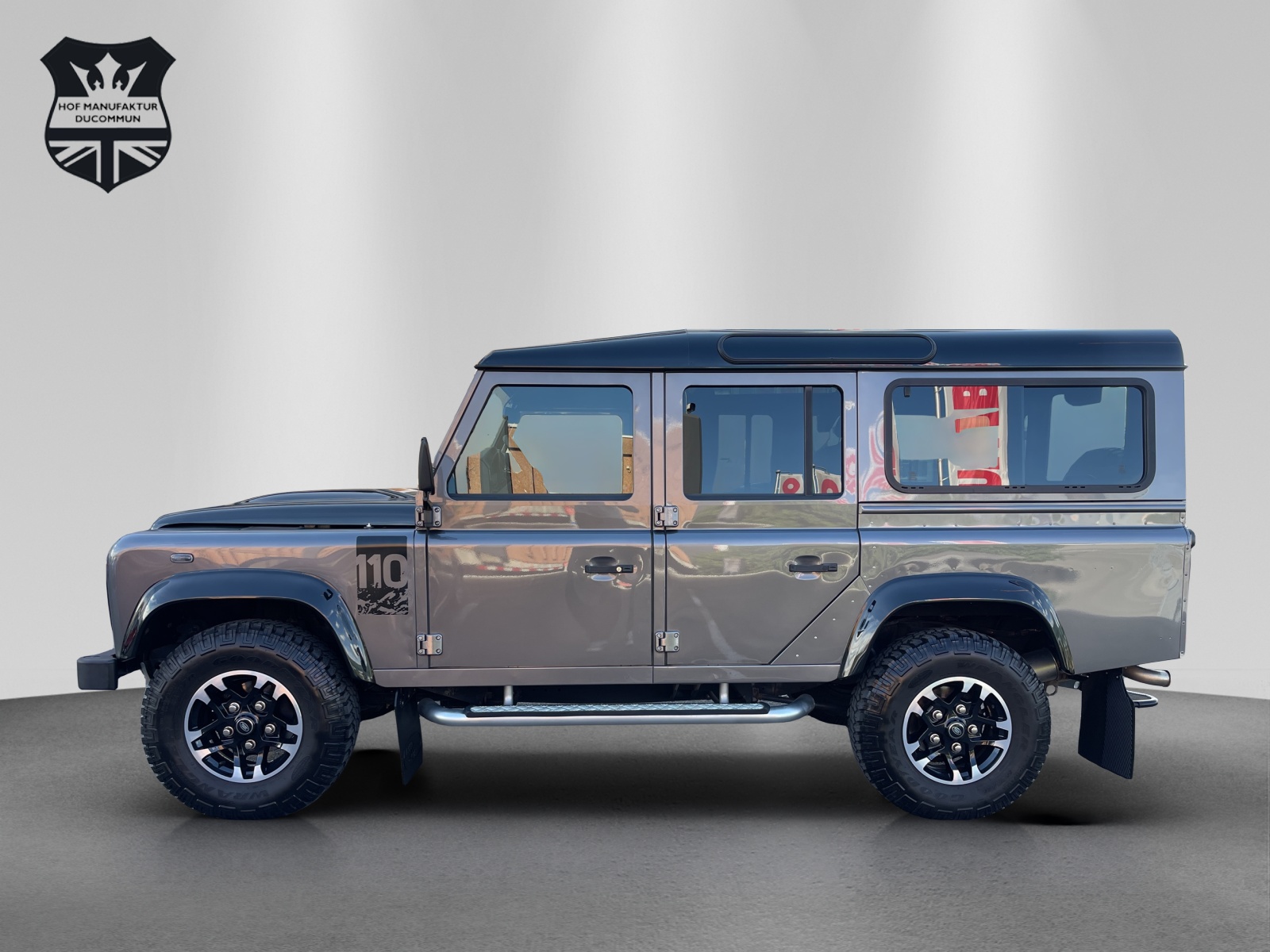 LAND ROVER Defender 110 2.2 TD4 Station Wagon Adventure-image-2