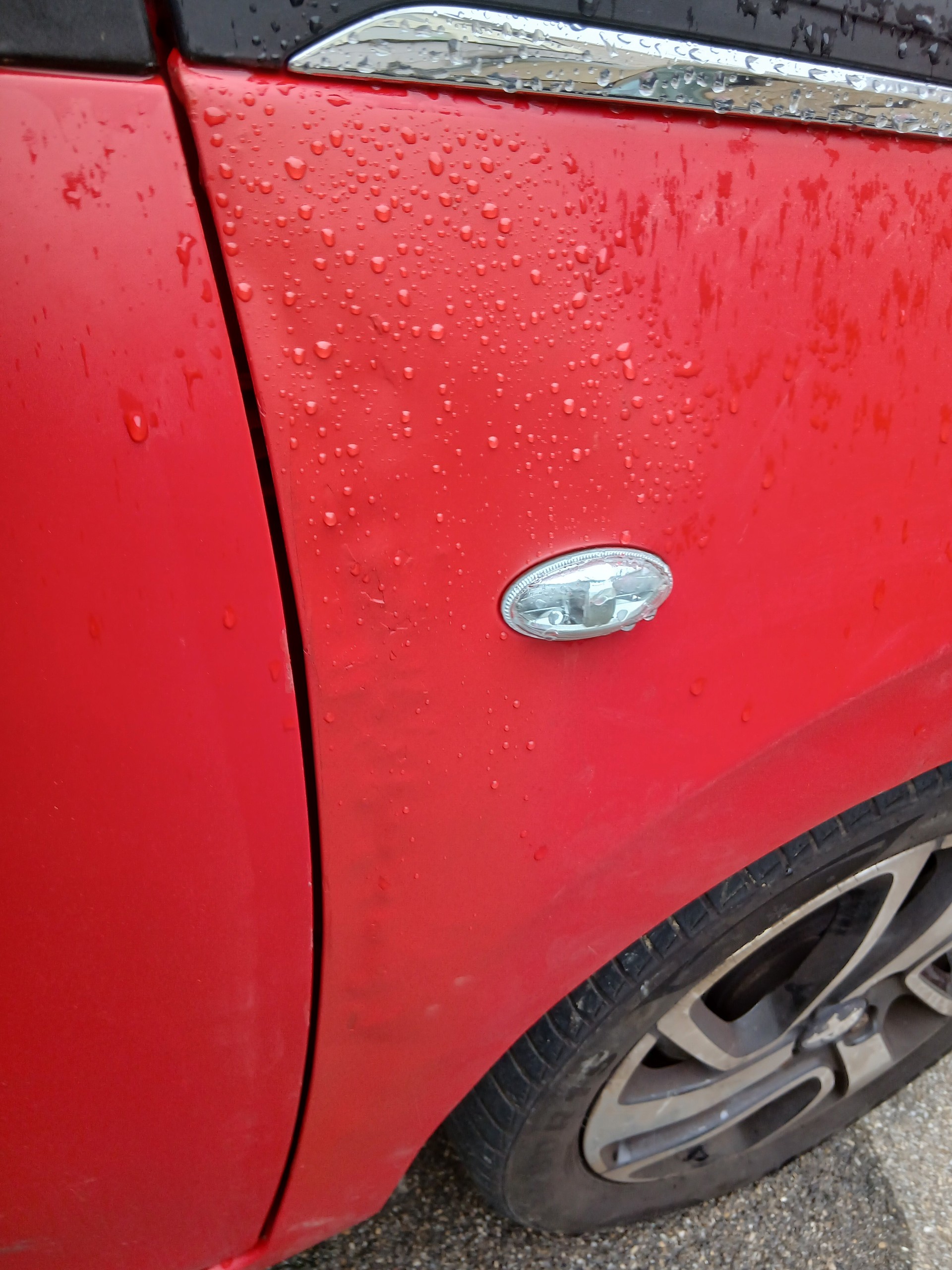 PEUGEOT 108 1.0 VTi Allure-image-5