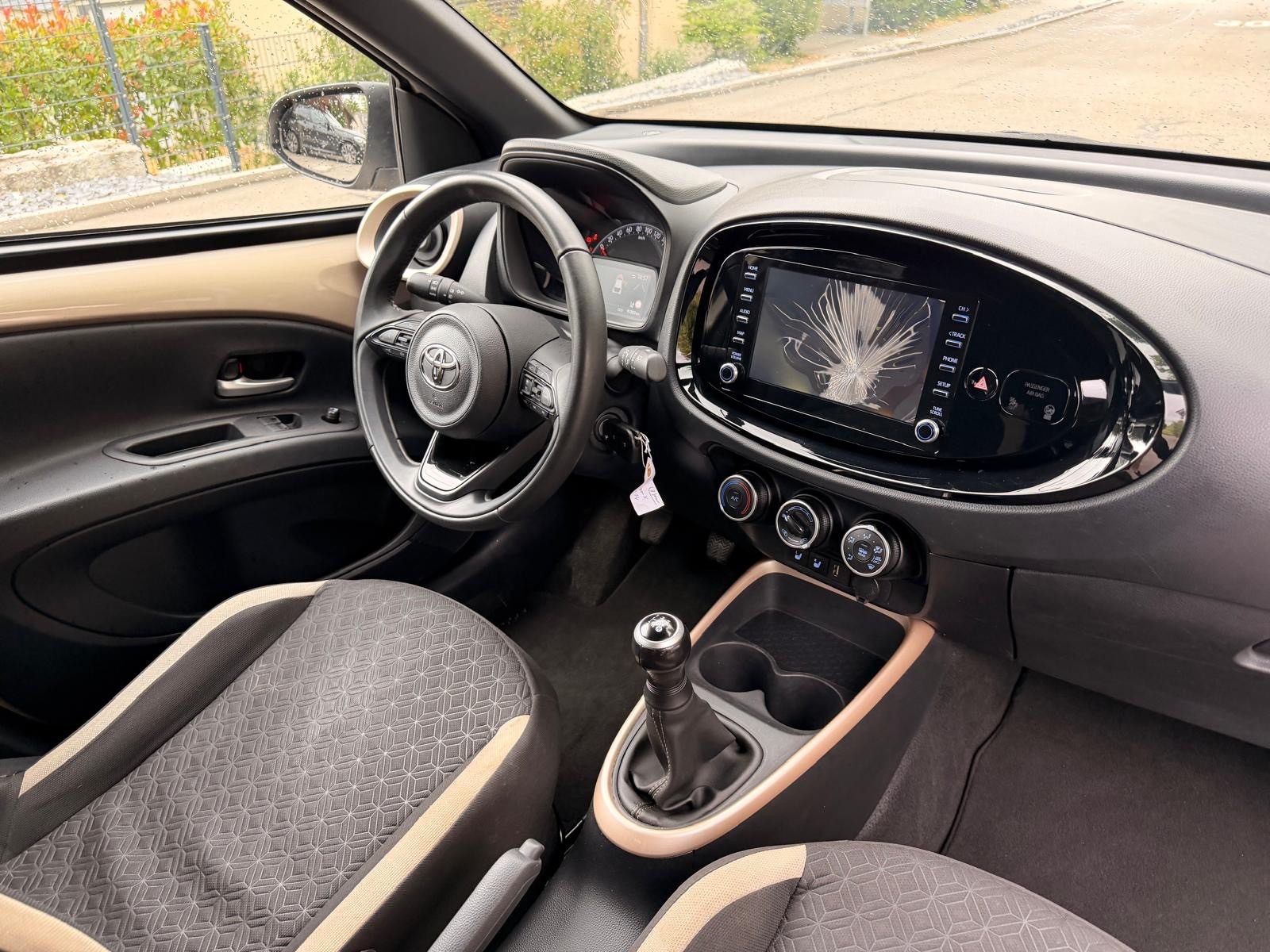 TOYOTA Aygo X 1.0 VVT-i Comfort-image-13