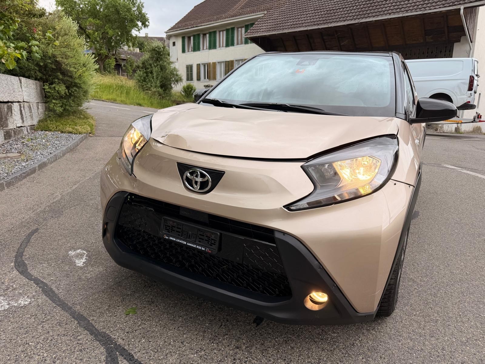 TOYOTA Aygo X 1.0 VVT-i Comfort-image-1