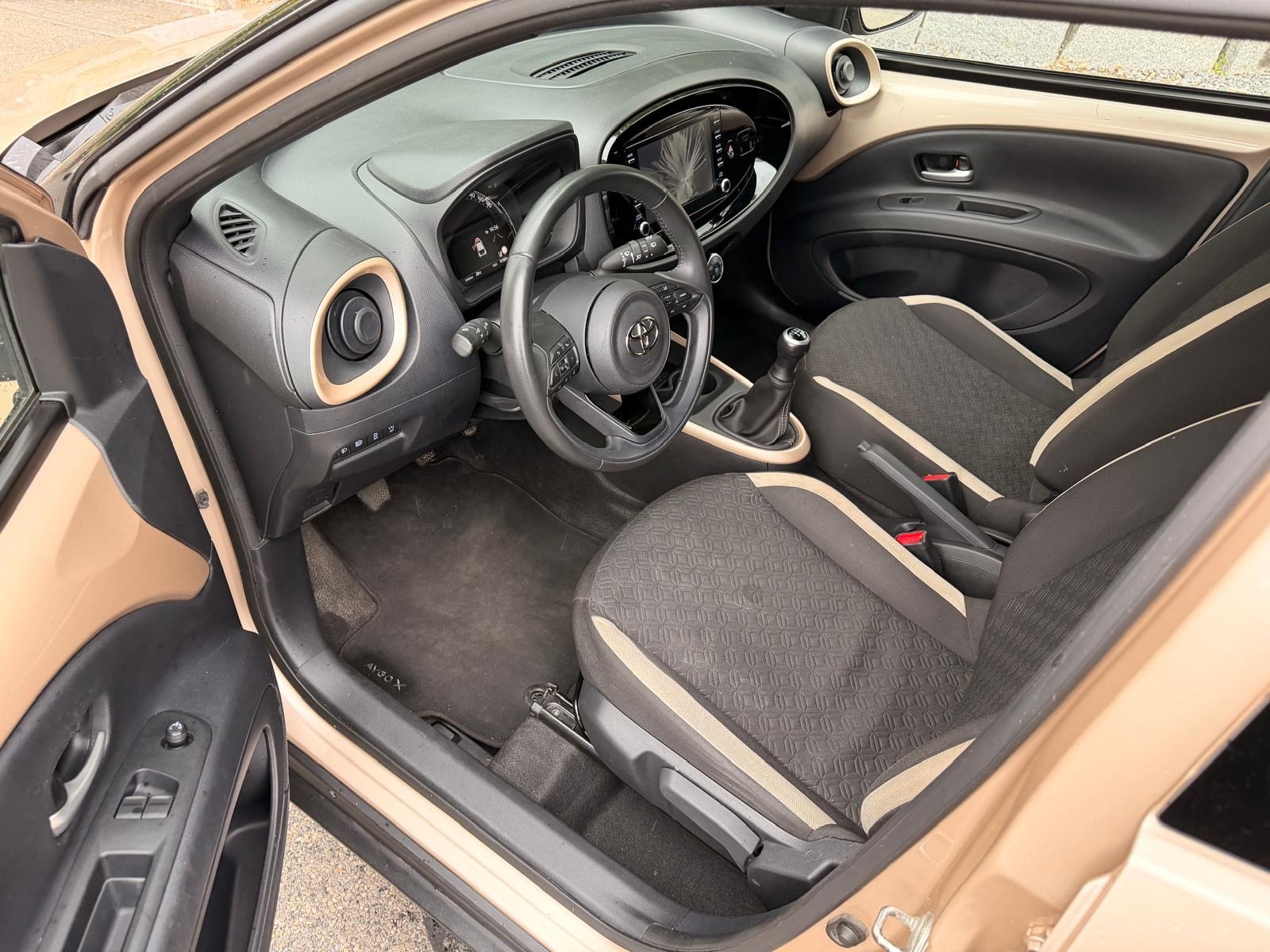 TOYOTA Aygo X 1.0 VVT-i Comfort-image-8