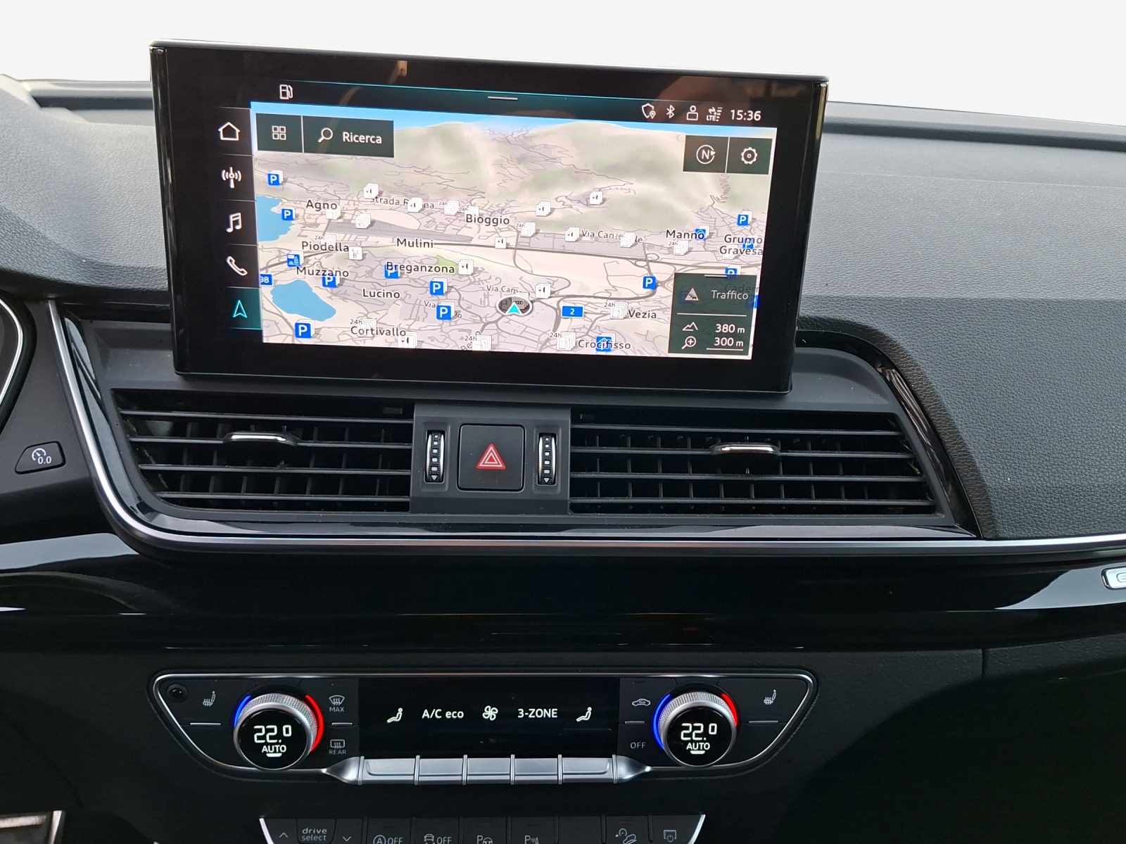 AUDI Q5 Sportback 40 TDI Blackedition quattro S-tronic-image-10