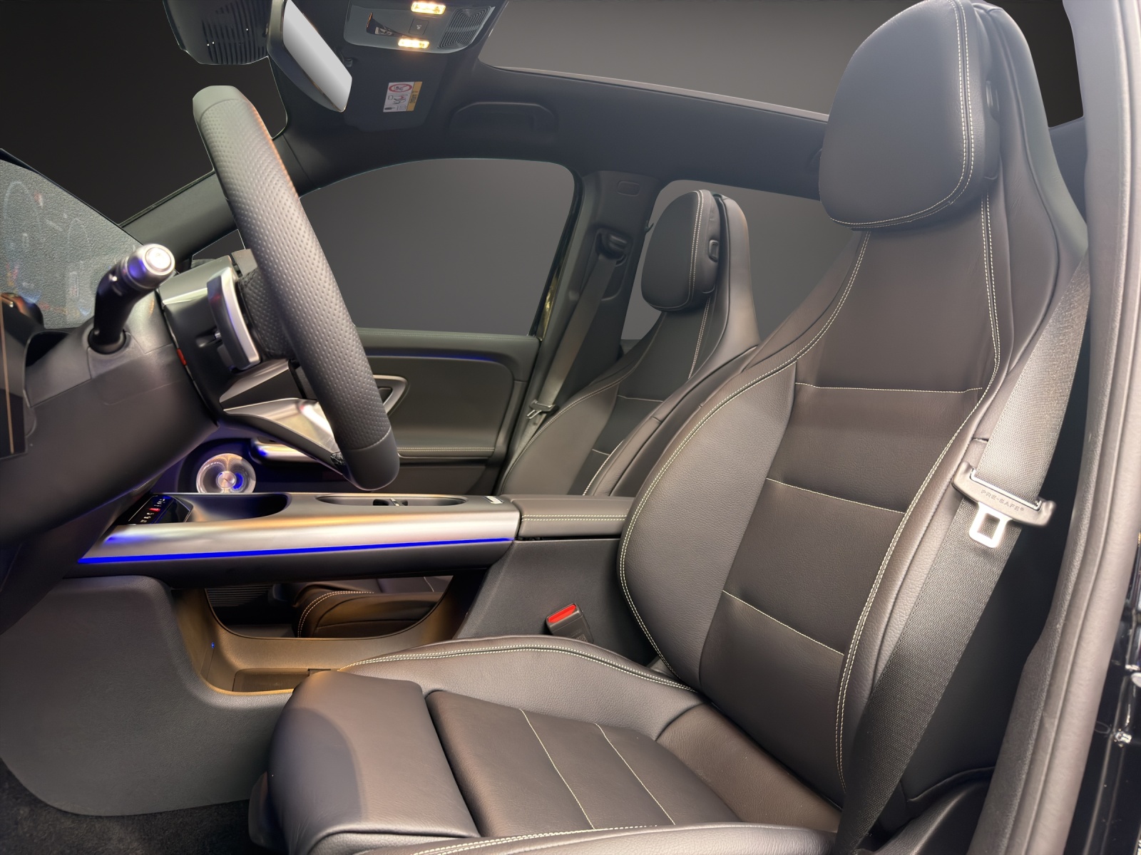 MERCEDES-BENZ GLB 220 4MATIC-image-8