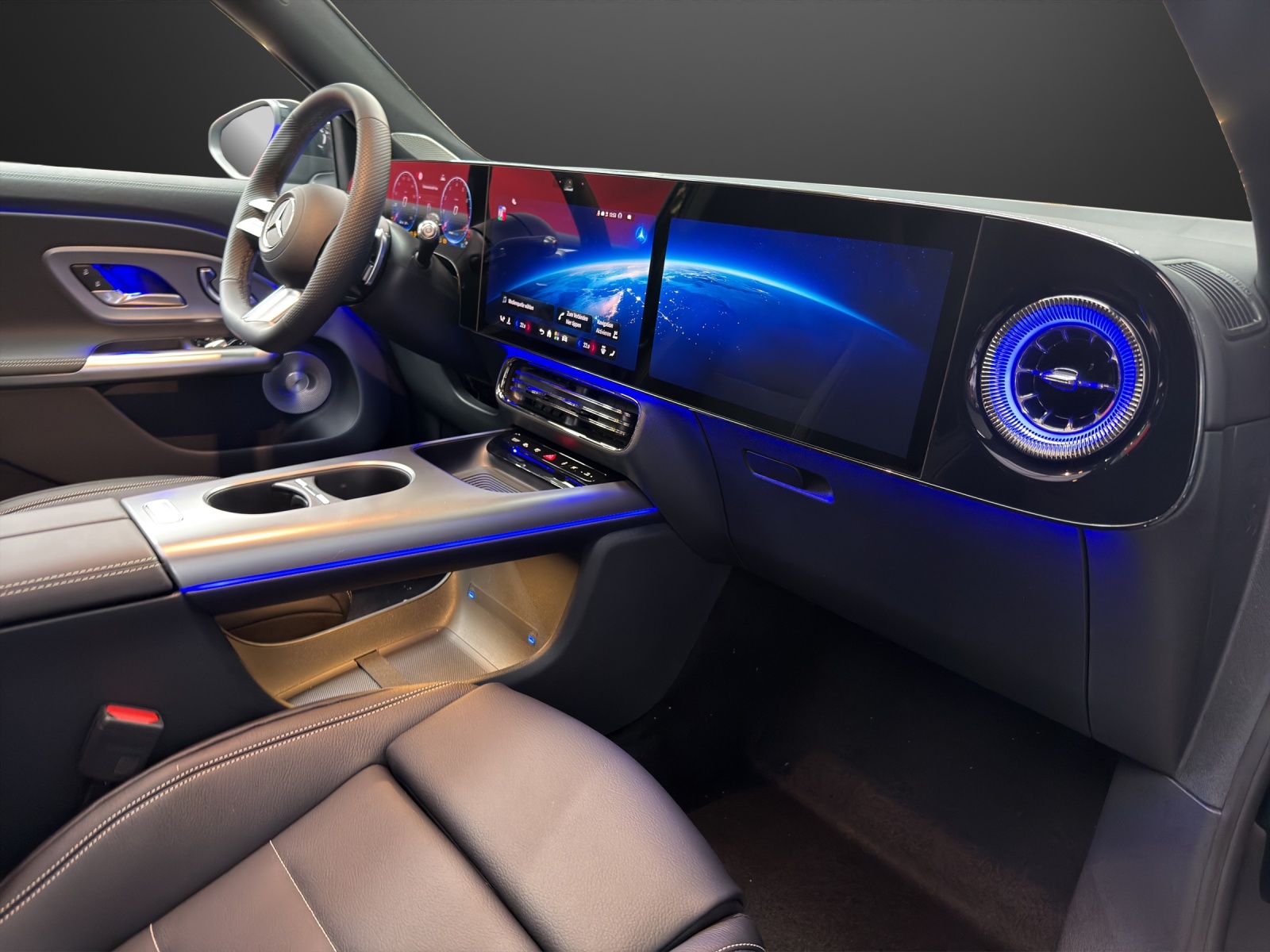 MERCEDES-BENZ GLB 220 4MATIC-image-7