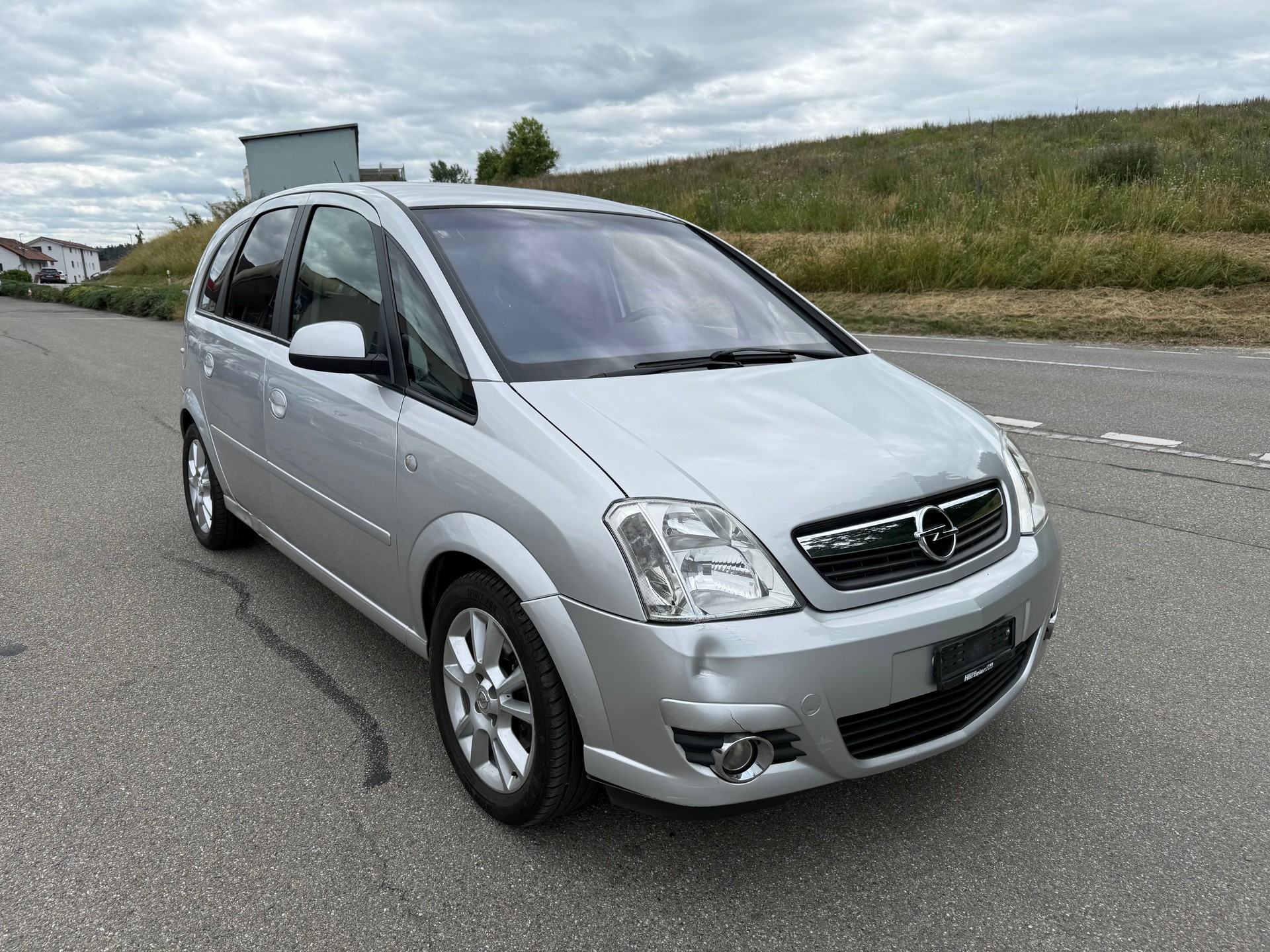 OPEL Meriva 1.8i 16V Cosmo-image-1