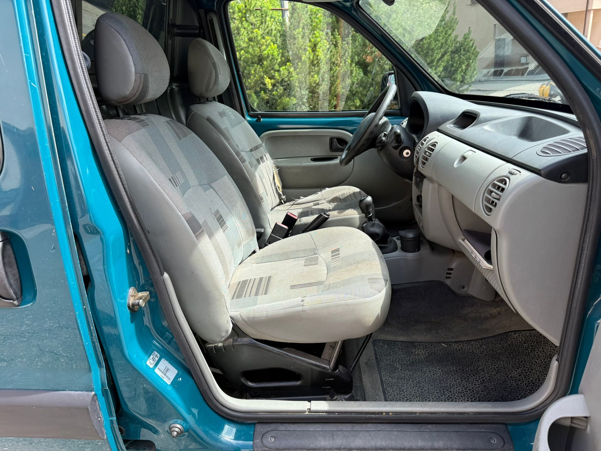 RENAULT Kangoo 1.2 16V-image-8