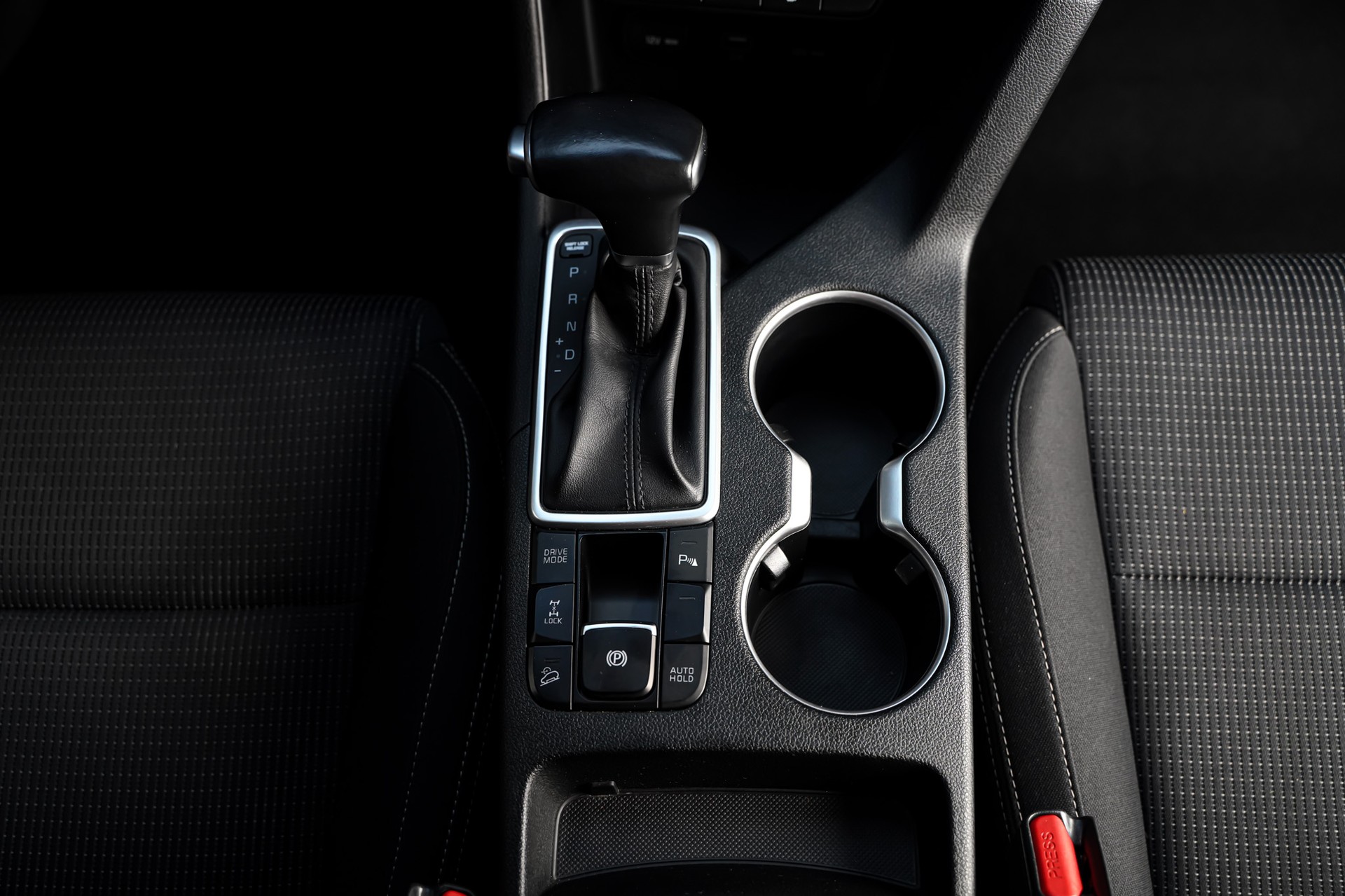 KIA Sportage 1.6CRDi Mild Hybrid Trend 4WD Automat-image-21