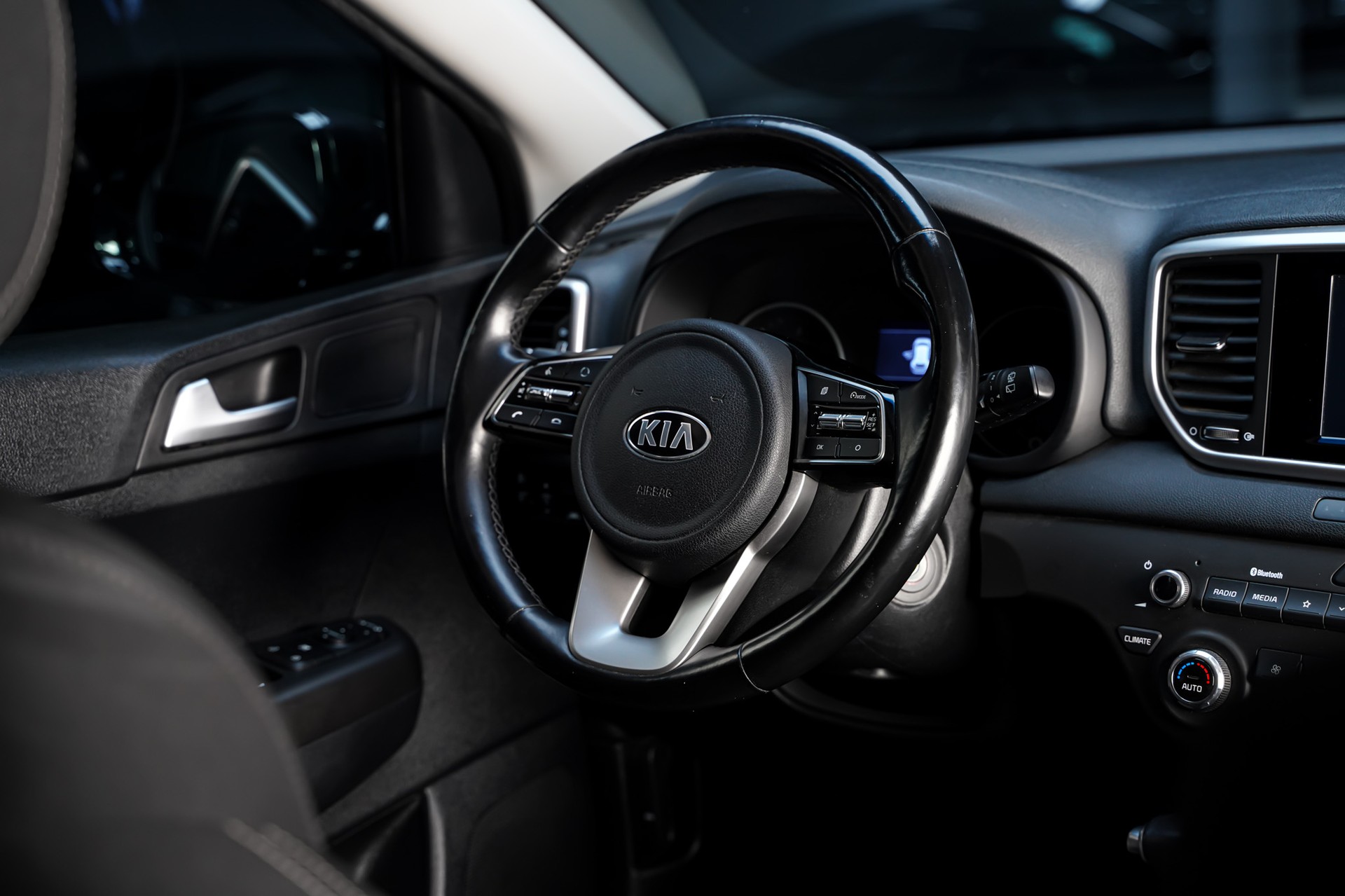 KIA Sportage 1.6CRDi Mild Hybrid Trend 4WD Automat-image-17