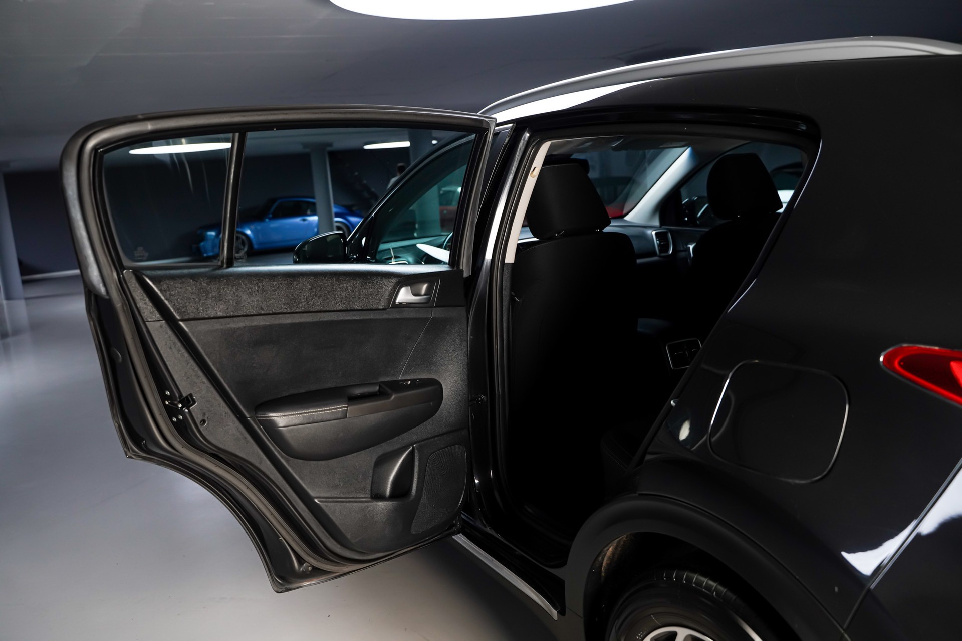 KIA Sportage 1.6CRDi Mild Hybrid Trend 4WD Automat-image-12