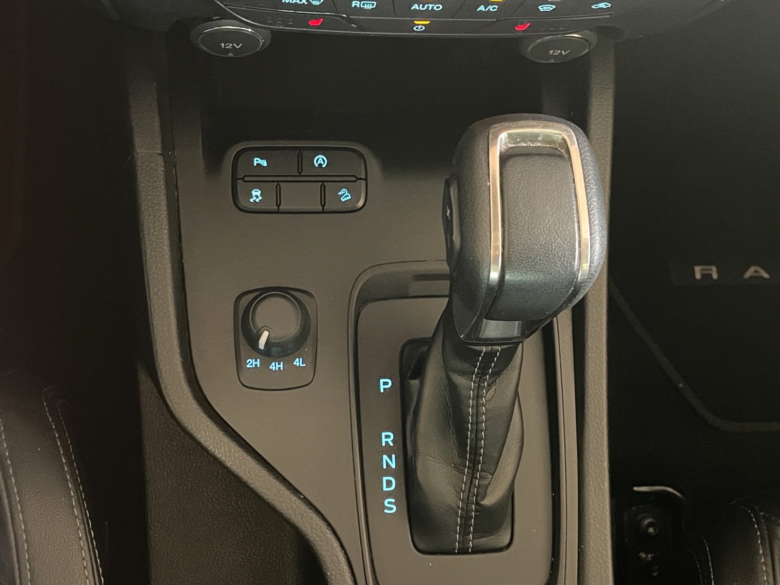 FORD Ranger DKab.Pick-up 2.0 EcoBlue 4x4 Limited-image-13